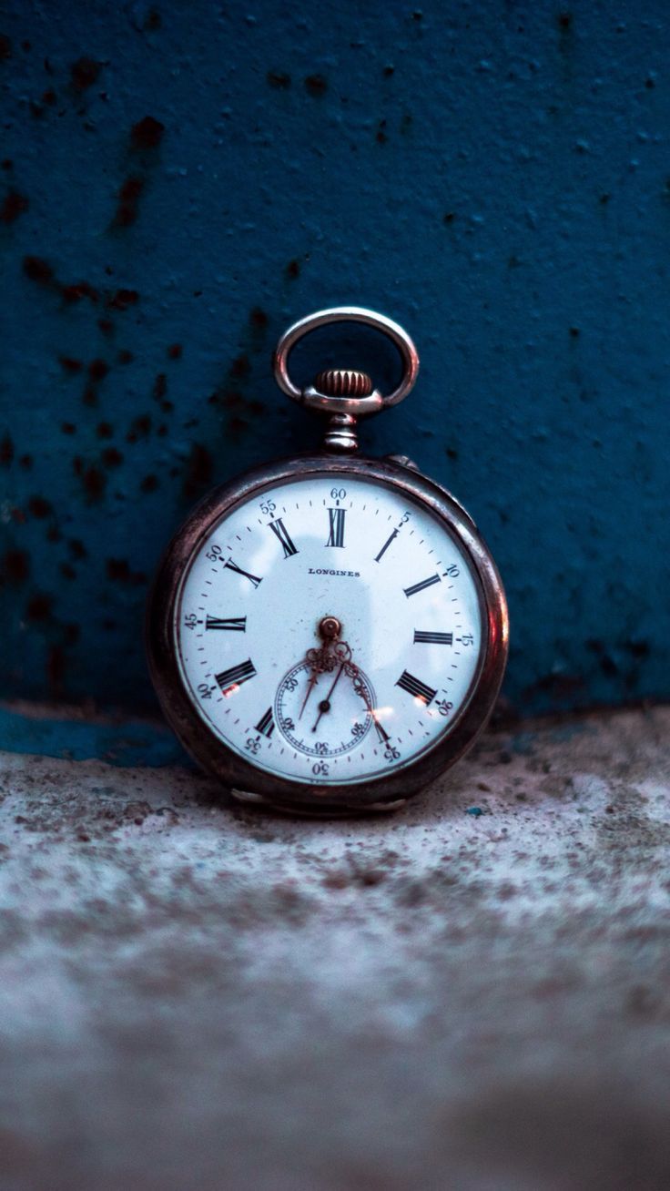 736x1308 Vintage Pocket Watch Wallpaper. Time wallpaper clock iphone, Clock photography, Clock art