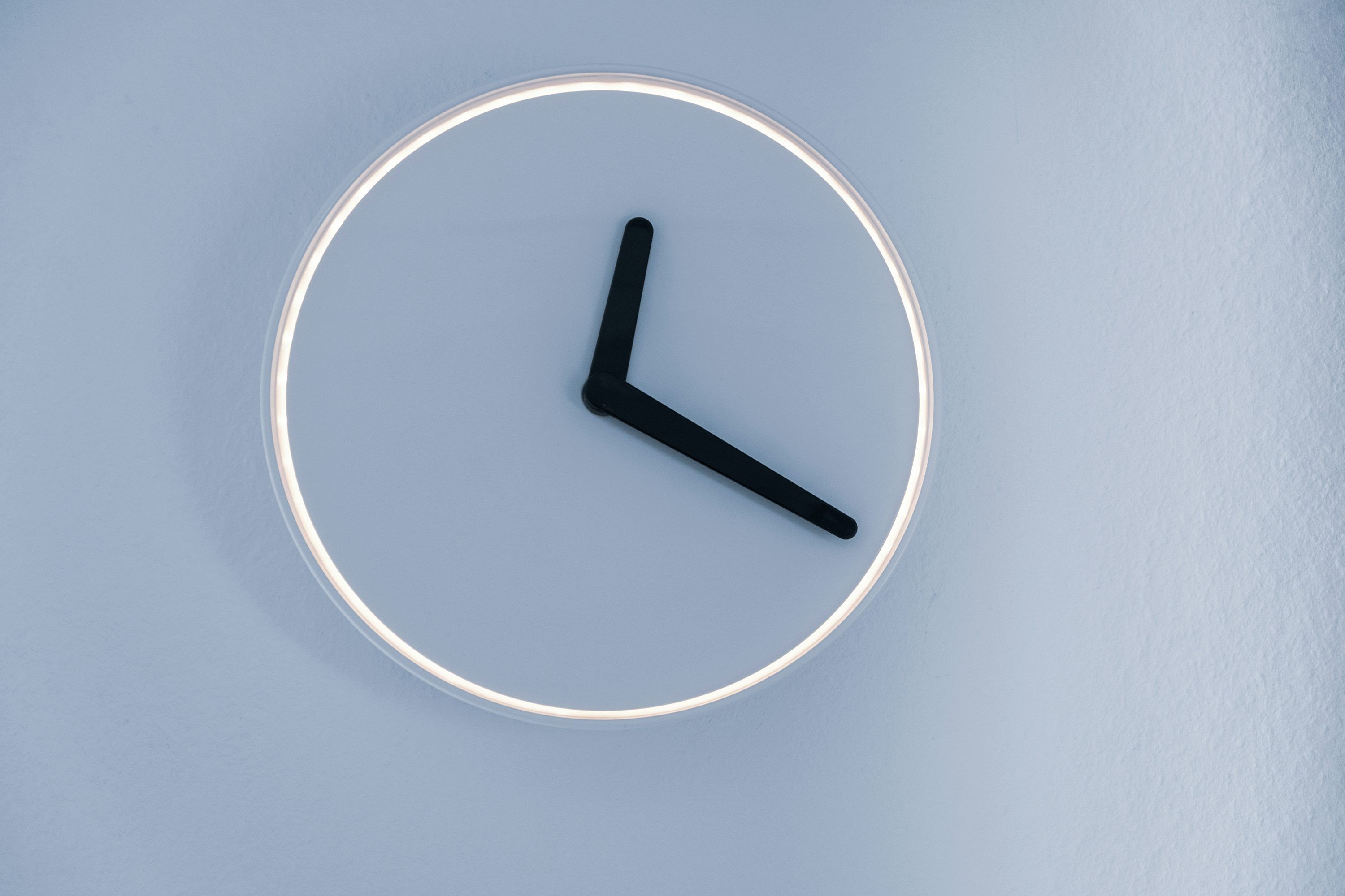 3000x2000 Blue Clock Picture. Download Free Image