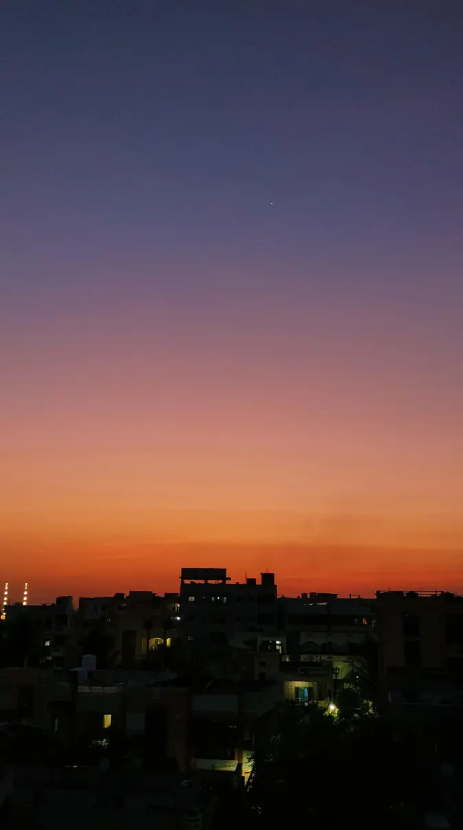 673x1206 Anime sky in real life wallpaper