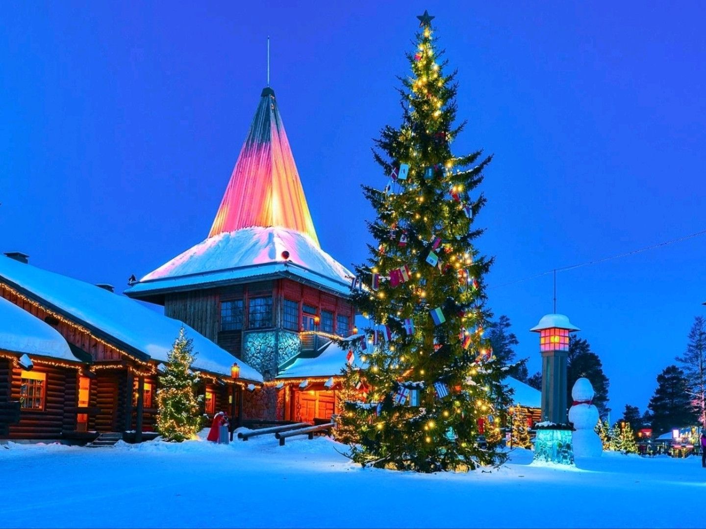 1440x1078 Rovaniemi Christmas Wonderland, Finland. Trip.com Rovaniemi