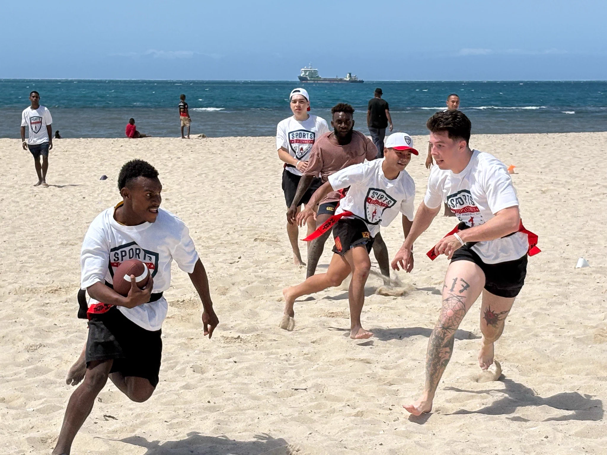 2048x1536 USEmbassyPOM on X: Touchdown at Ela Beach!