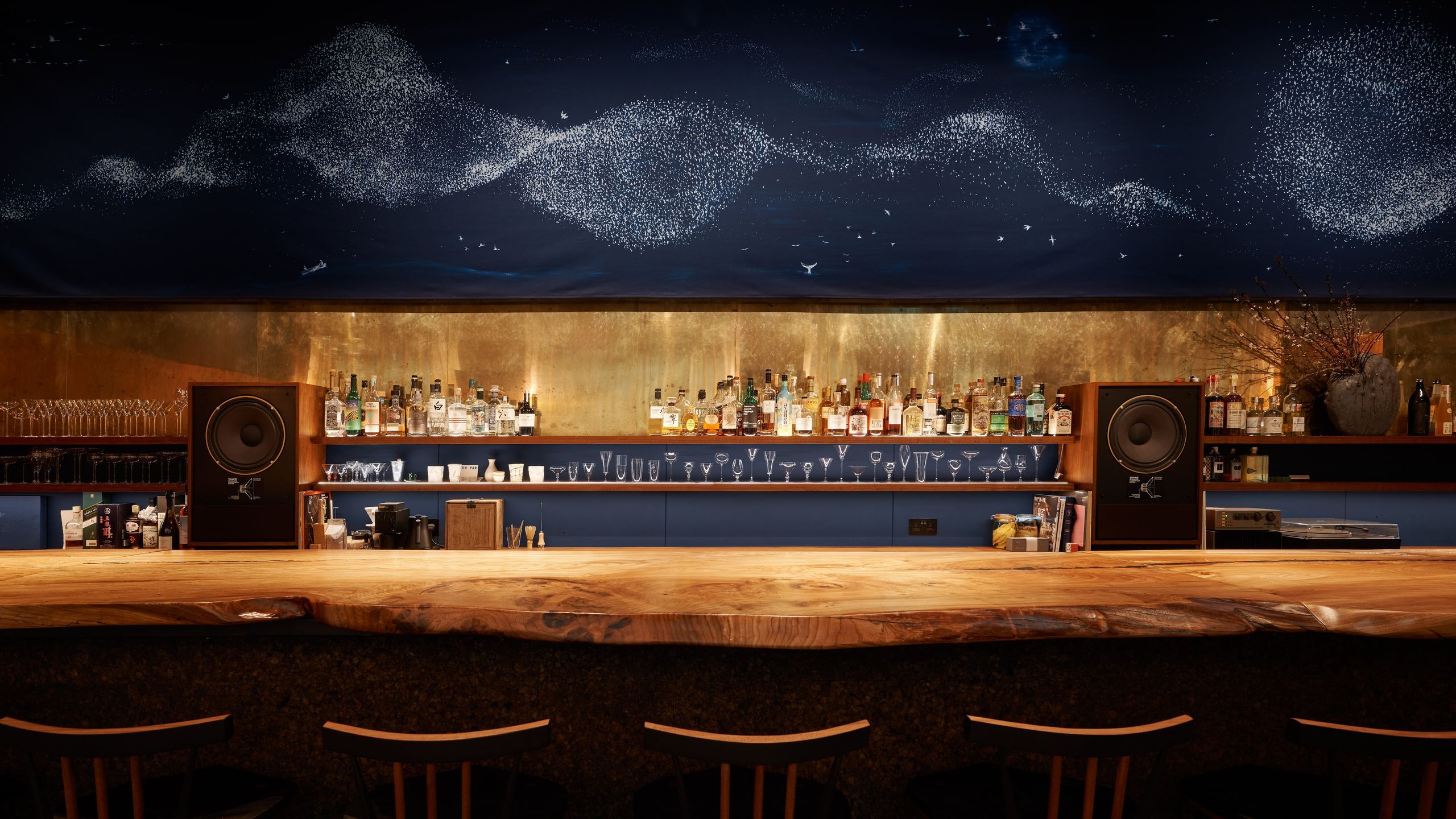 2560x1440 A London bar you've probably never heard of just made it onto the world's 50 Best Bars list