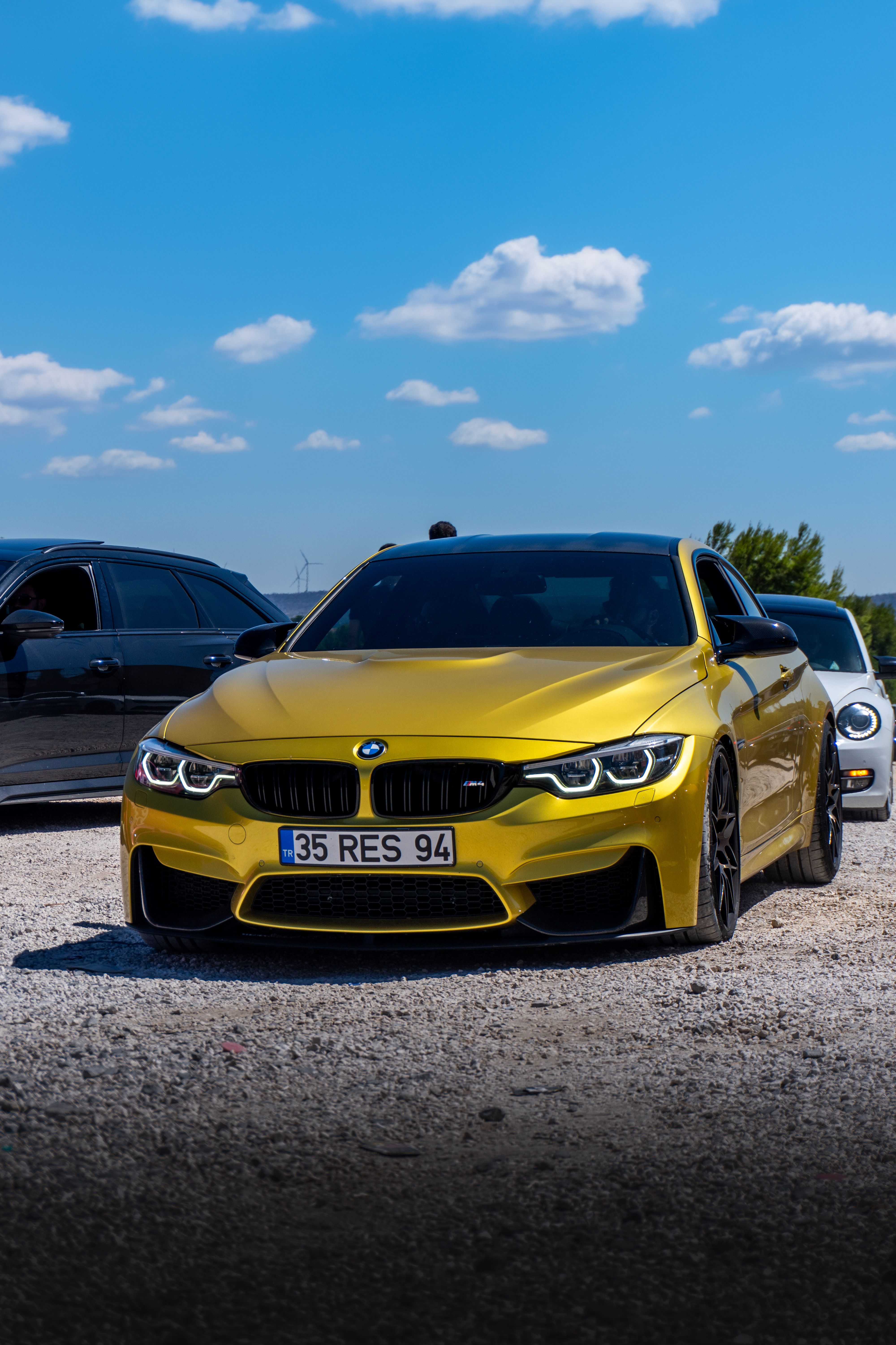 4000x6000 BMW M4 · Free