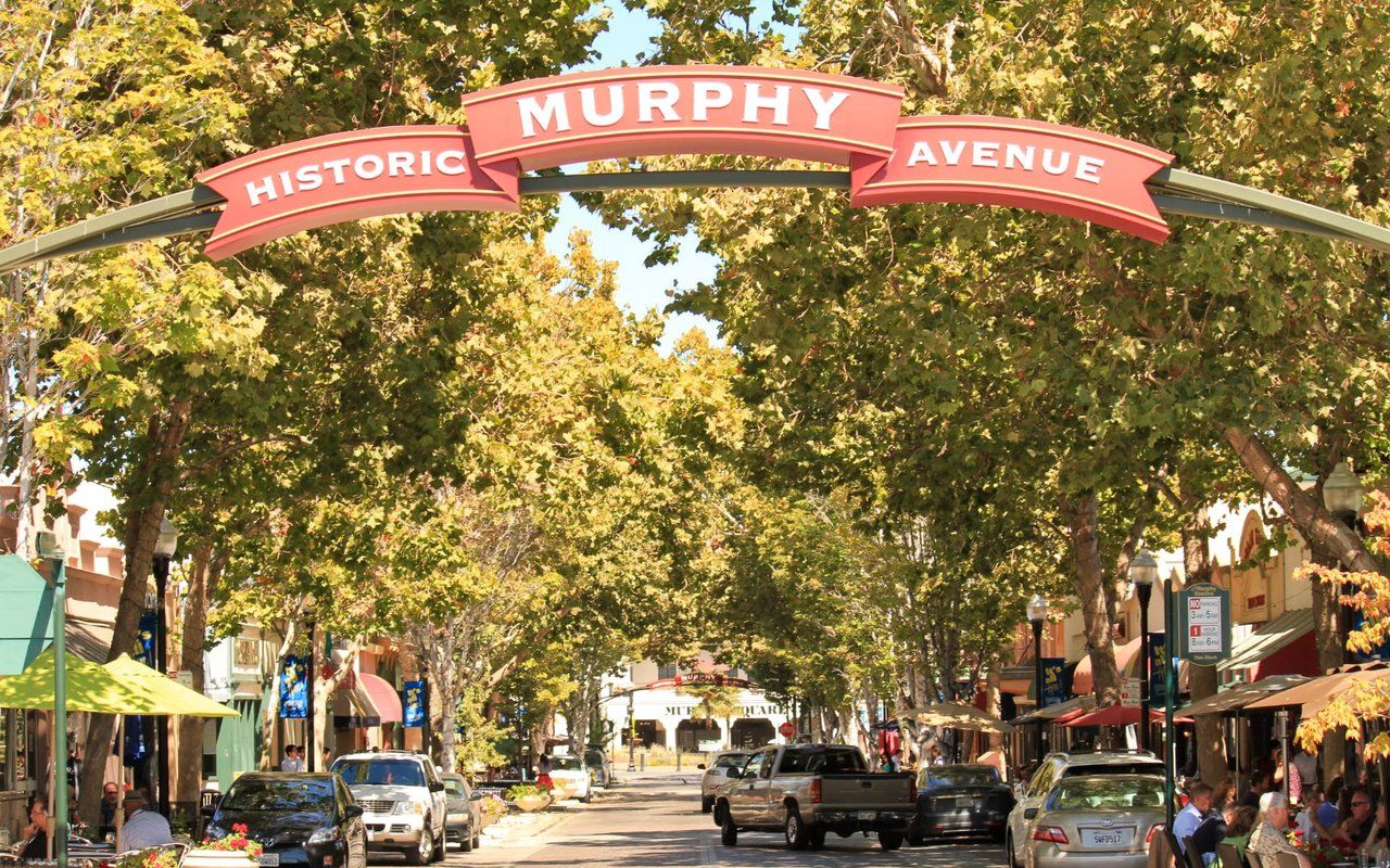 1280x800 Sunnyvale, CA Neighborhood Guide. Explore Luxury Living