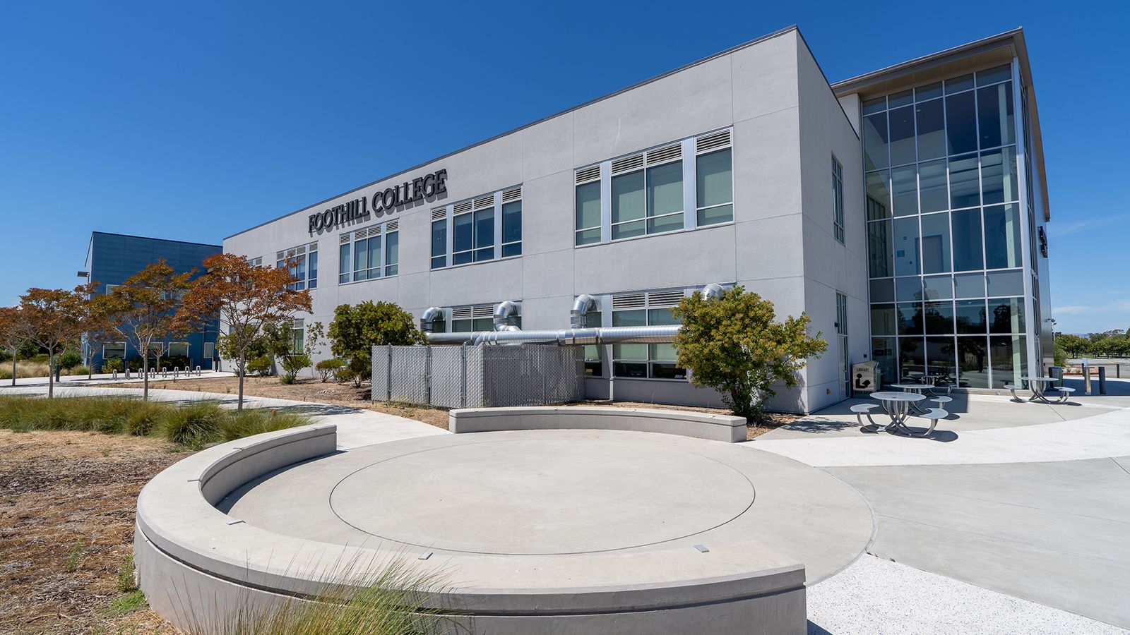 1600x900 Sunnyvale Center