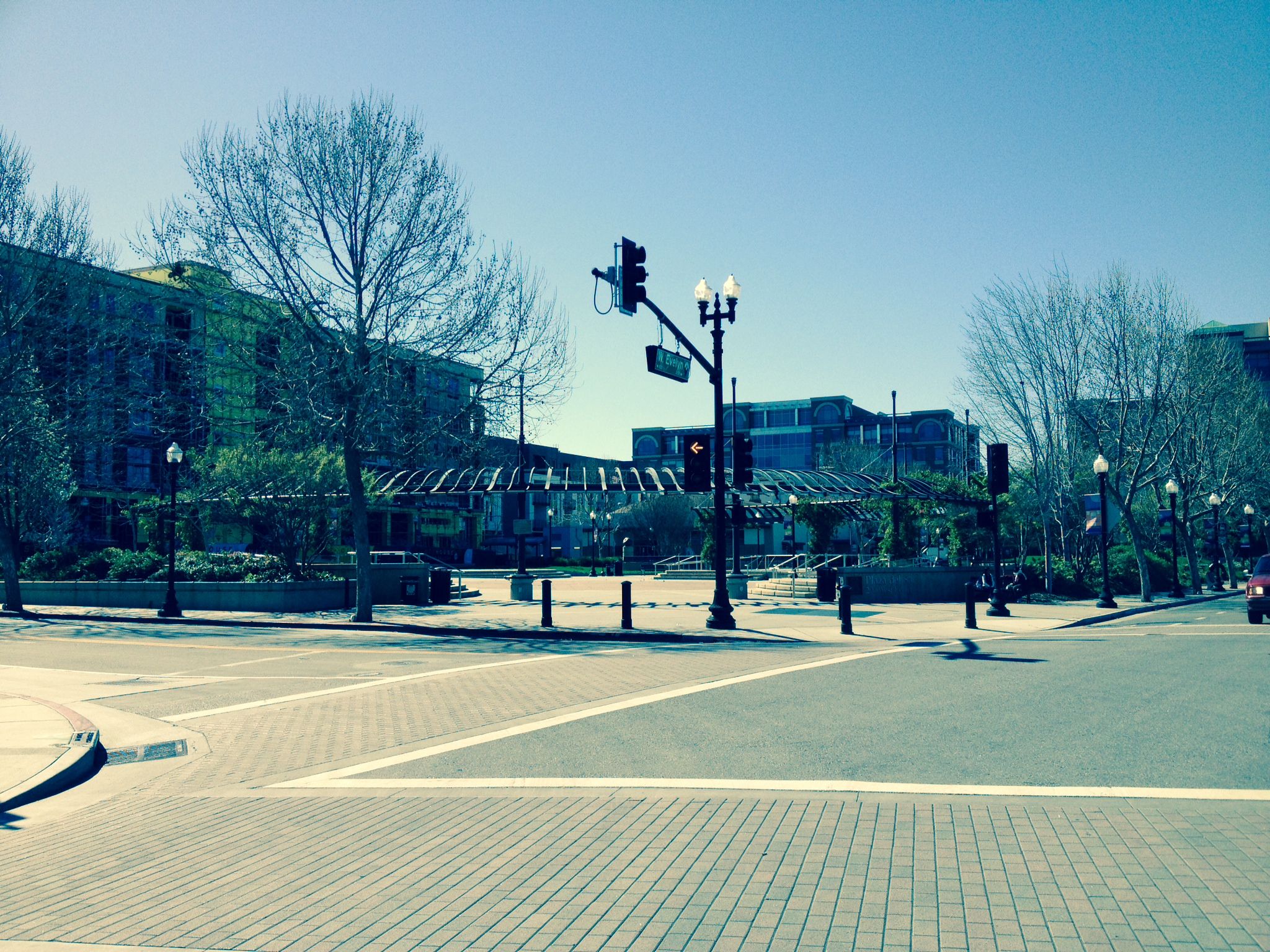 2048x1536 Sunnyvale