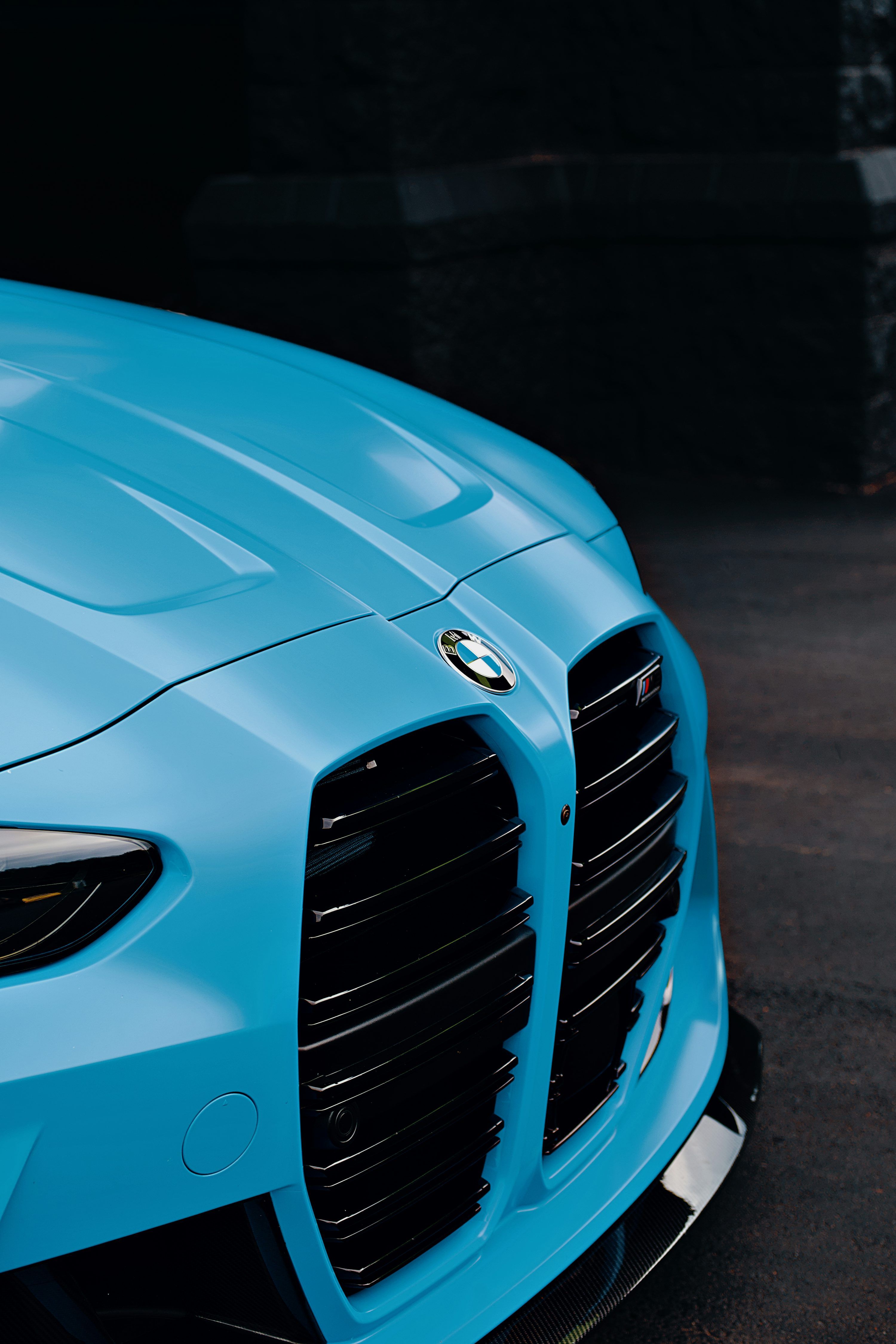 3000x4500 Blue BMW m4 sports car front