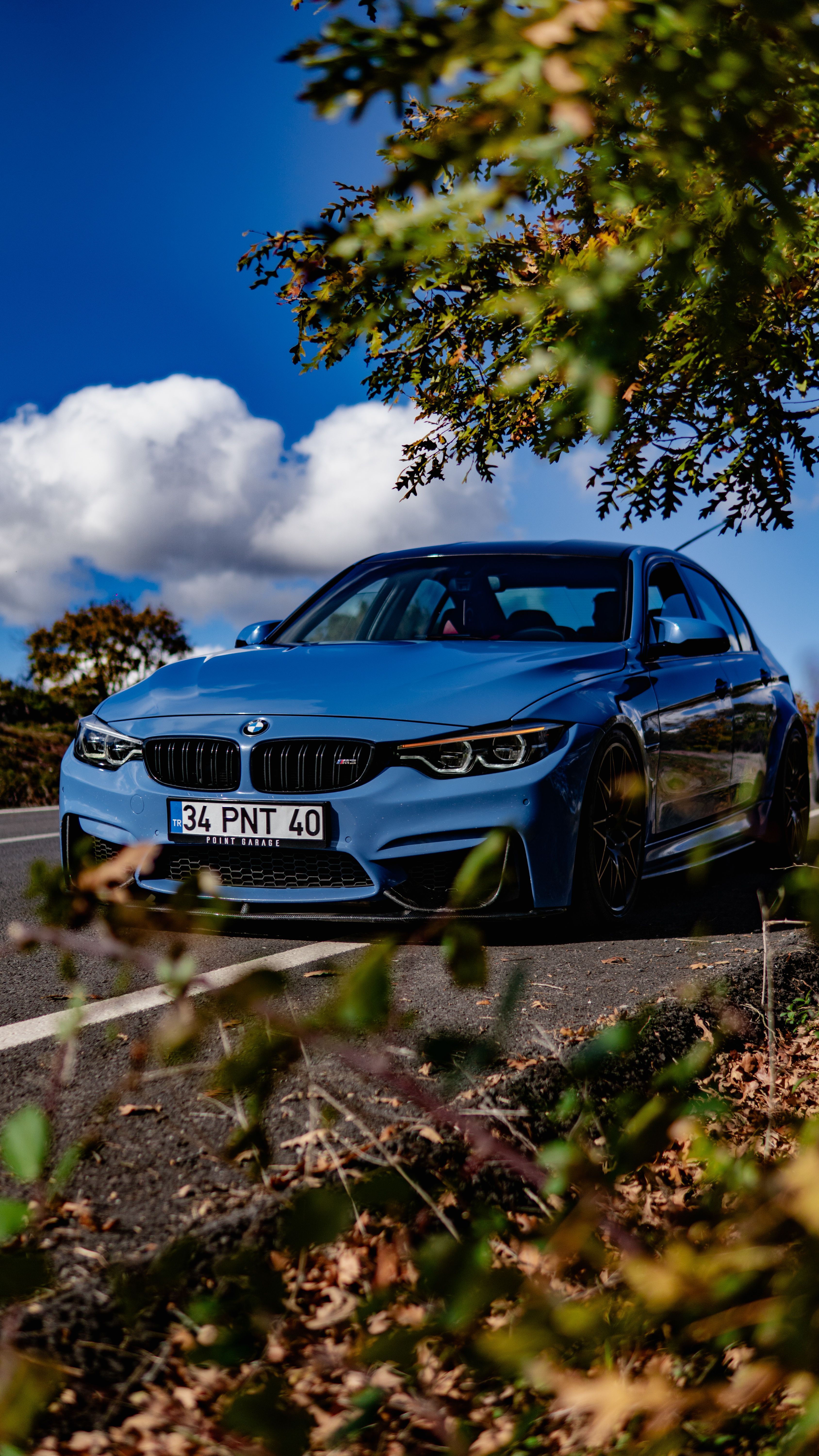 3376x6000 BMW M4 · Free