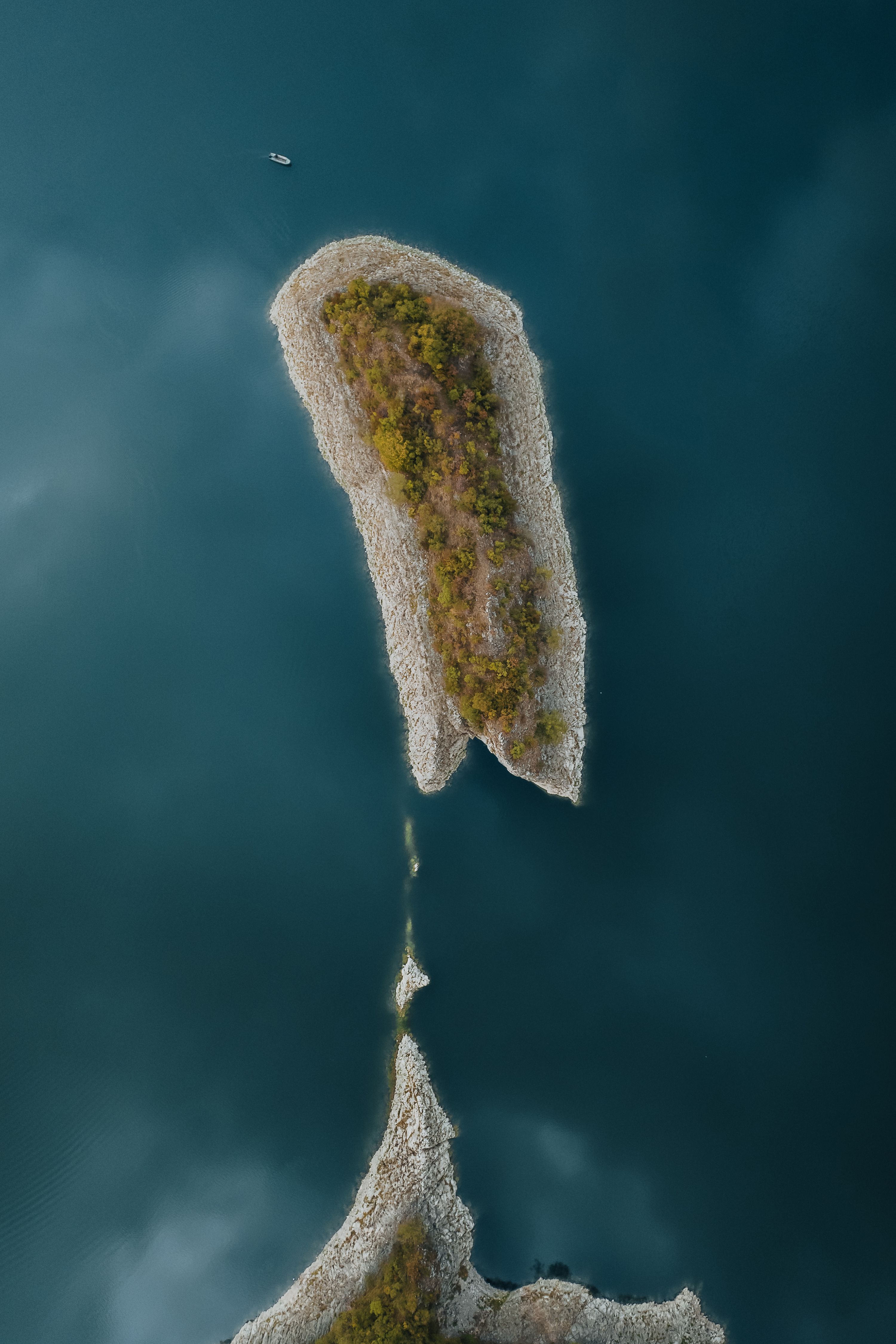 3000x4500 Drone shot wallpaper of trees, lakes, and mountains for iPhone