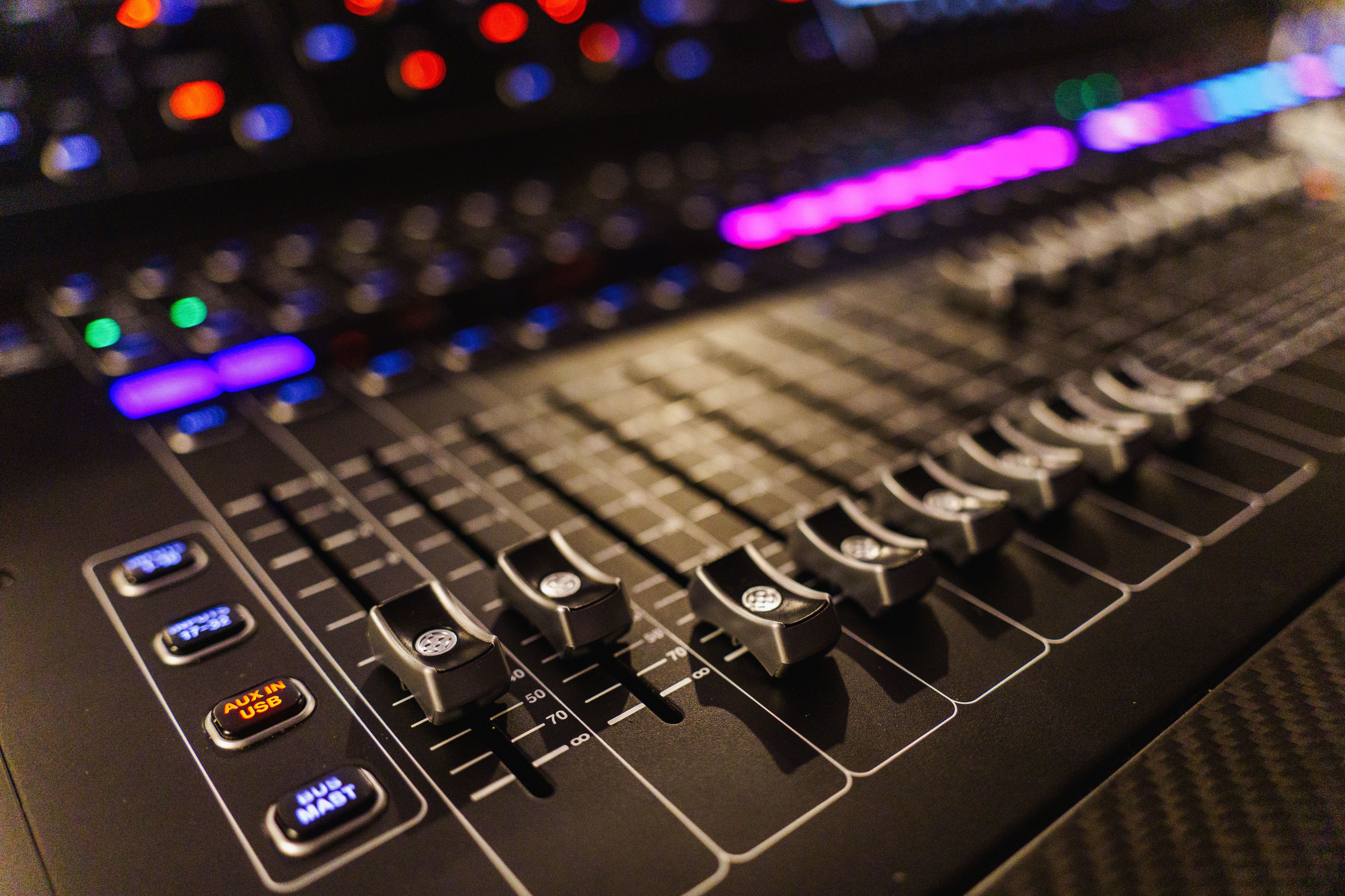 6000x4000 Mixing Console Photo, Download The BEST Free Mixing Console & HD Image
