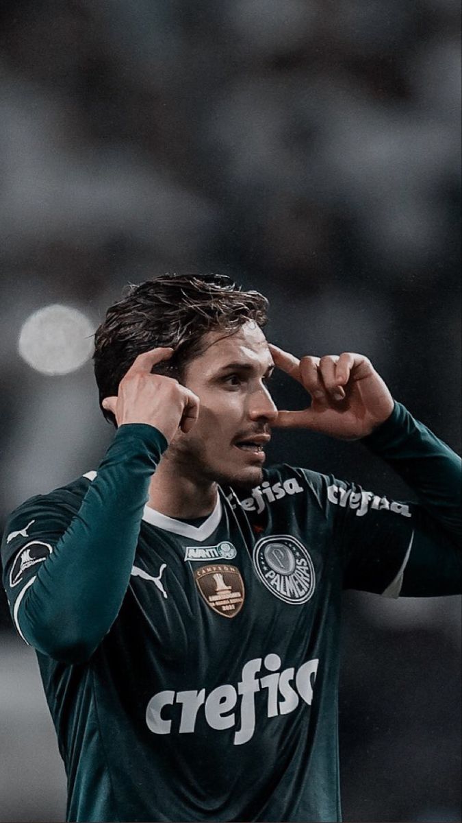 675x1200 raphael veiga