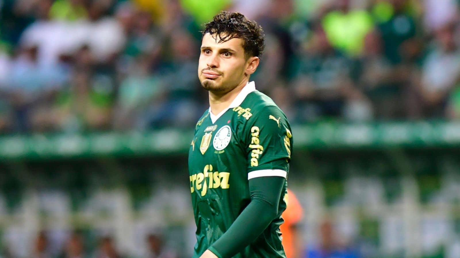 1600x900 Classy Brazilian midfielder namedrops 'special' Man Utd, Arsenal, Man City in bid to seal European move