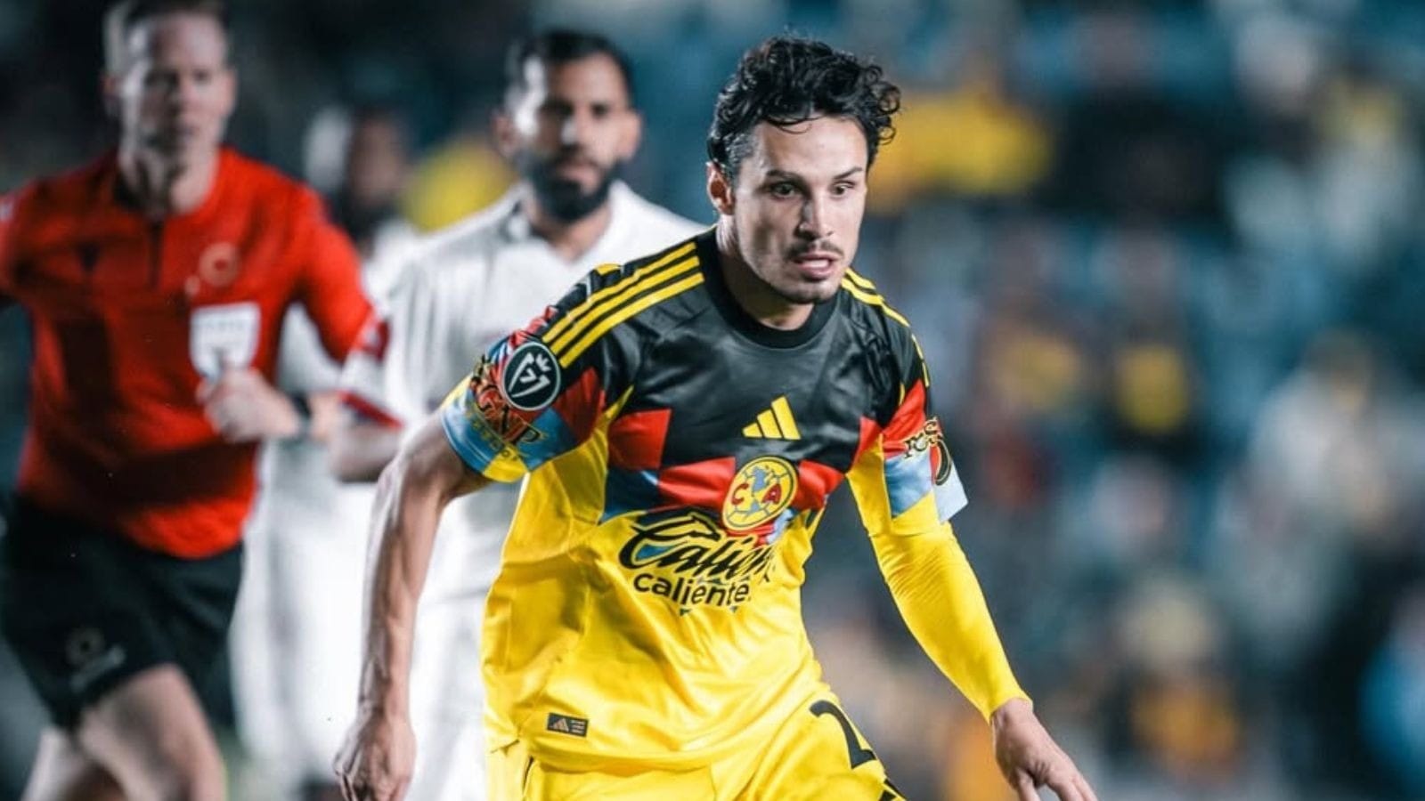 1600x900 América MEX, Novo Time De Raphael Veiga, Vive Crise: Contratações Ruins