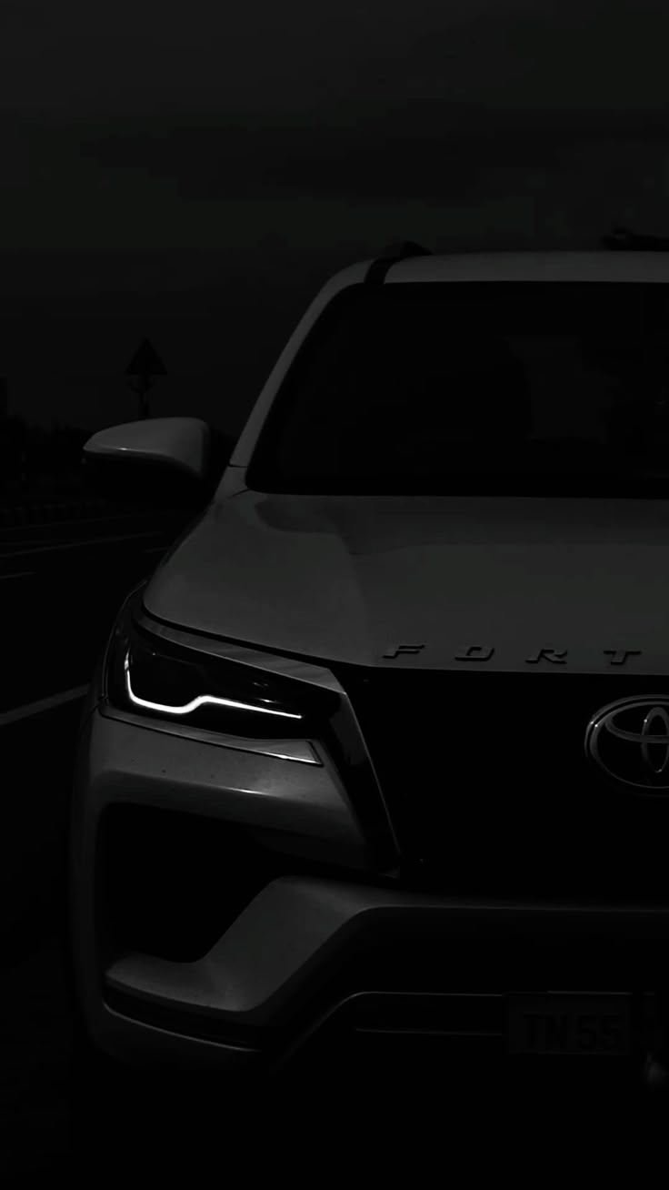736x1308 Fortuner