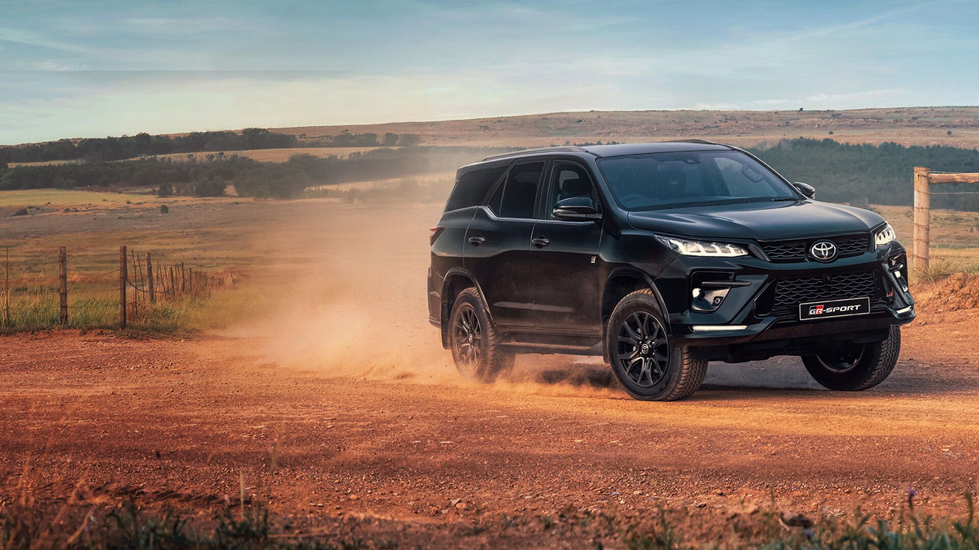 1920x1080 Fortunerx4. SUV. Toyota South Africa