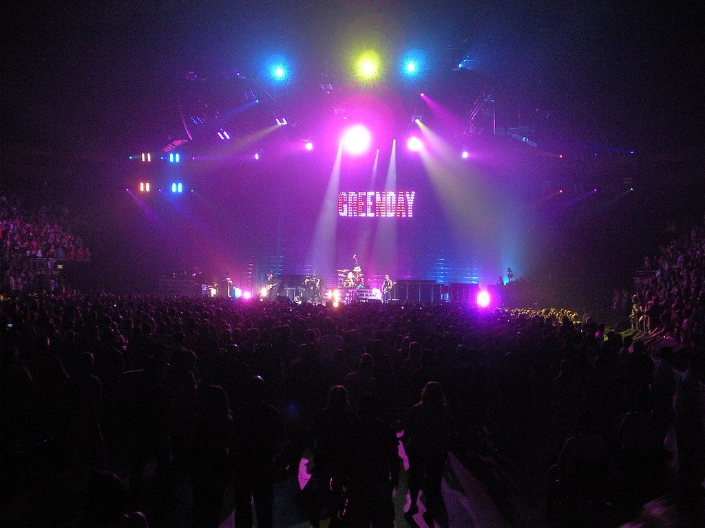 1024x768 King for a Day
