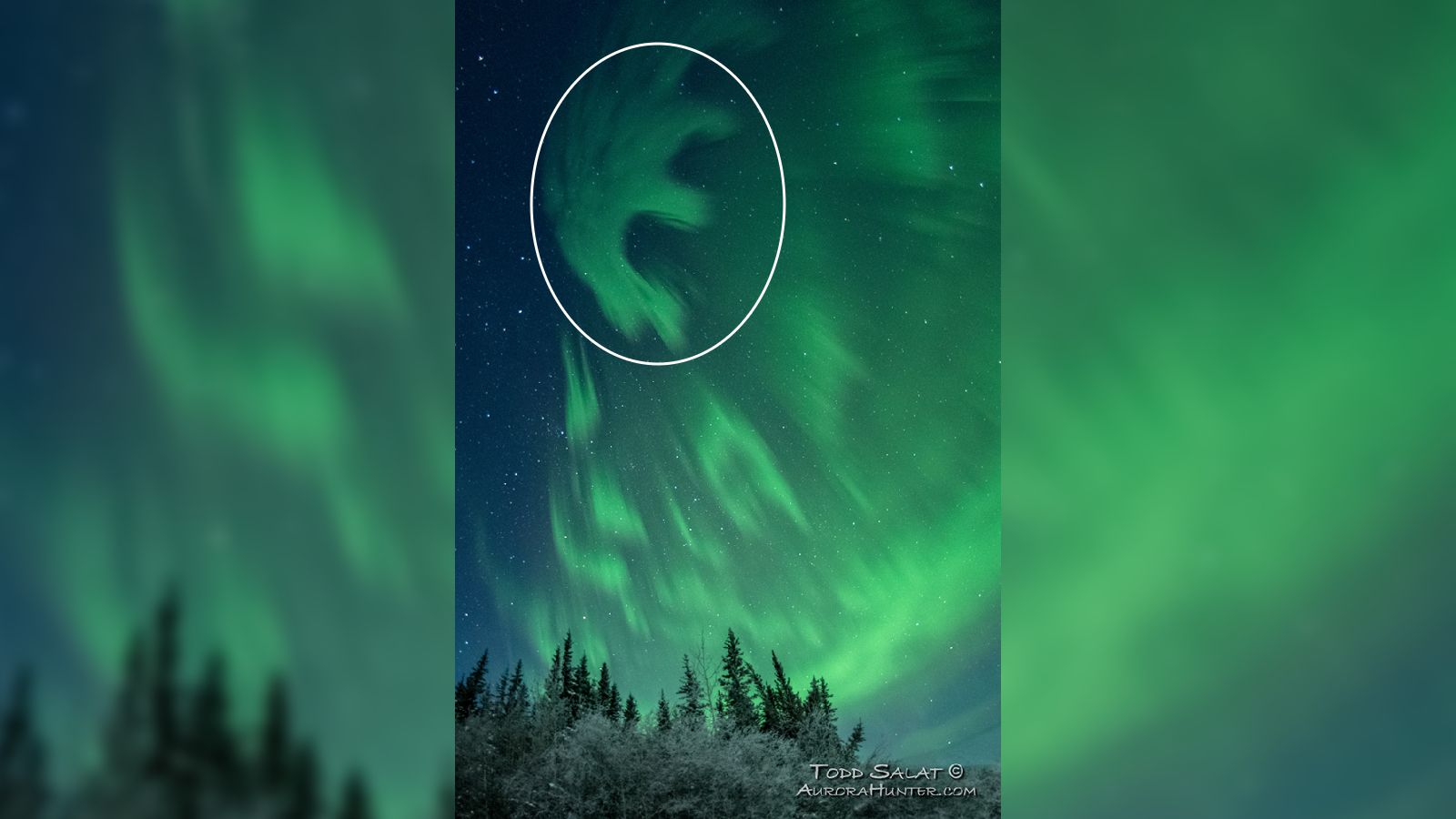 1600x900 Extremely Rare, Black 'anti Auroras' Paint Luminous 'letter E' Above Alaska