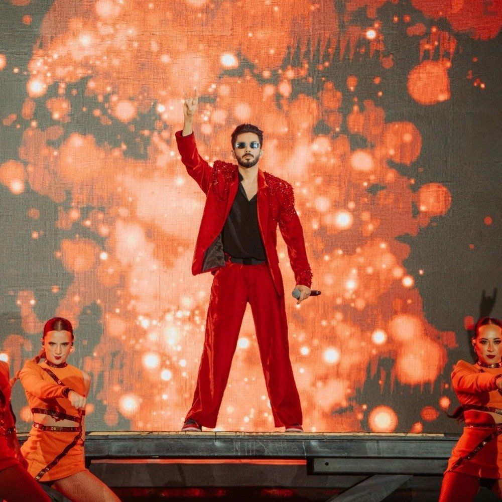 1000x1000 Anirudh Set Hyderabad Pulsing With Adrenaline In A Power Packed Celebration Of 15 Years Of Music
