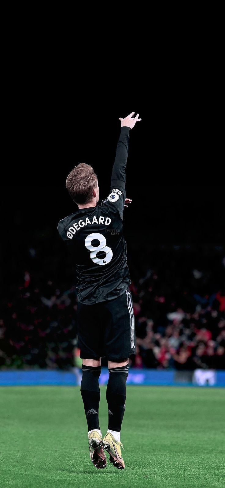 736x1593 Martin Ødegaard Wallpaper