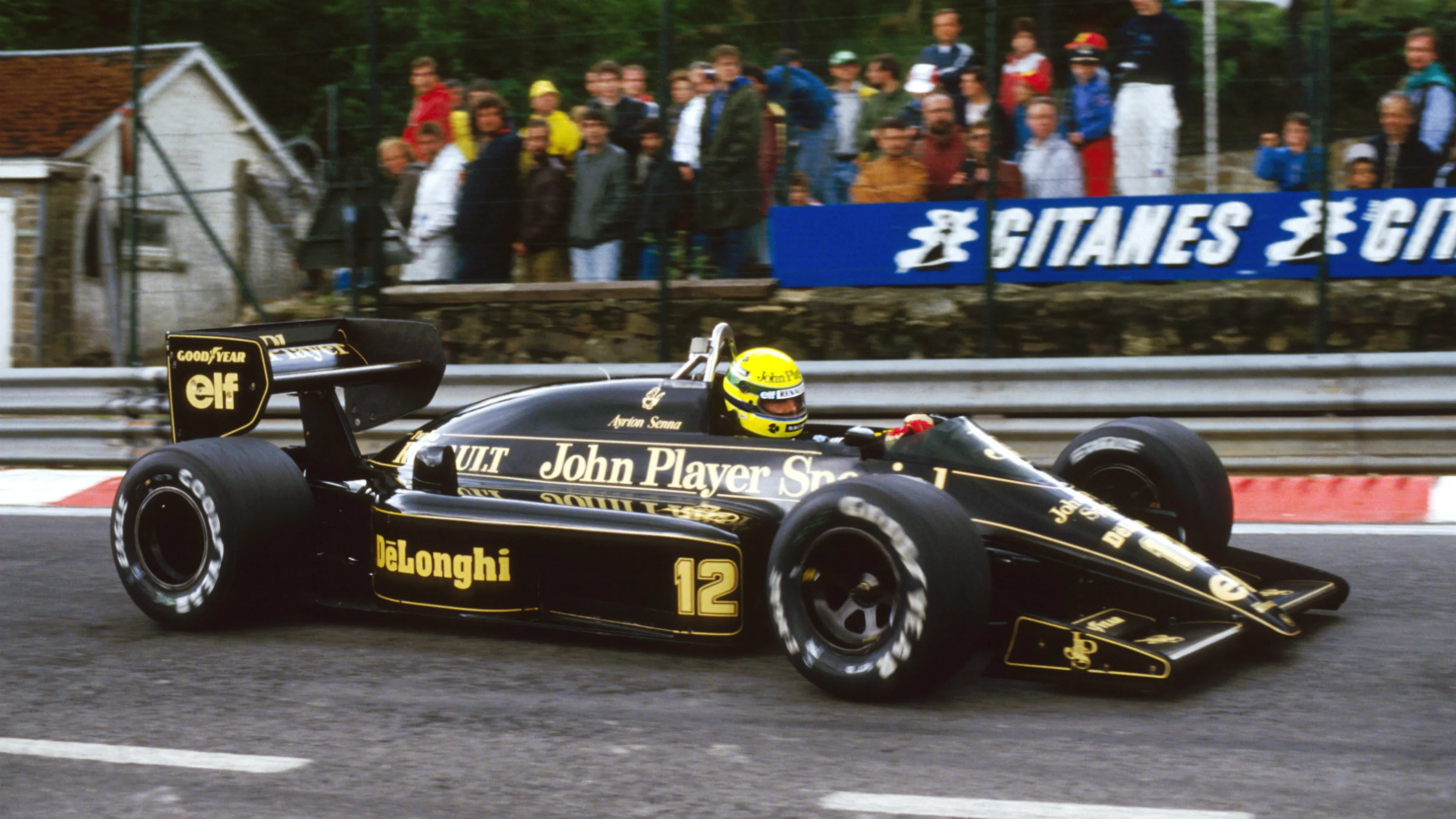 3200x1800 Which Is The Best Looking Black And Gold Car In F1 History?. Formula 1®