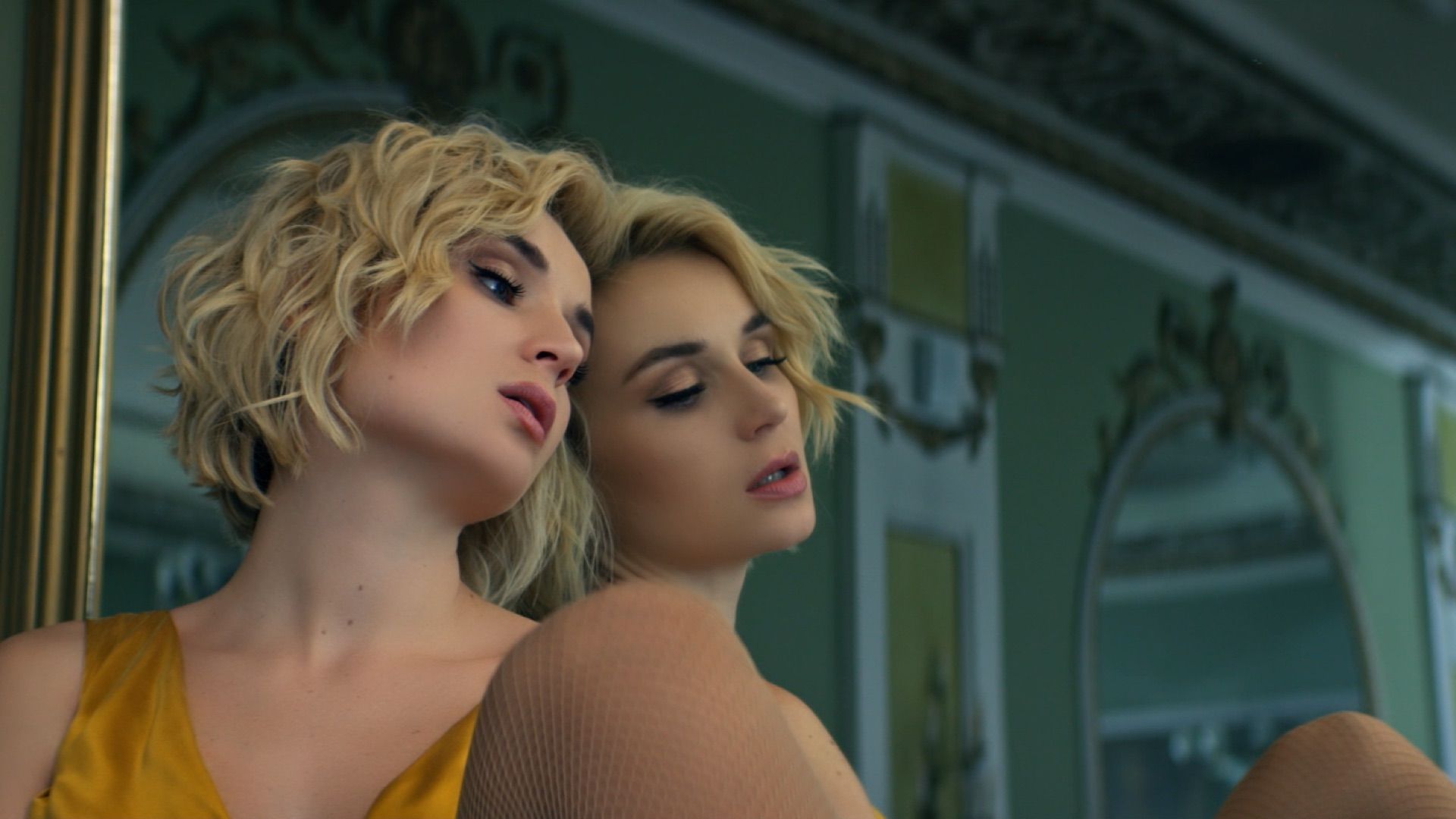 1920x1080 Polina Gagarina