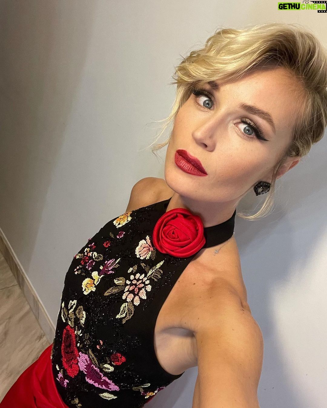 1080x1350 Polina Gagarina Instagram
