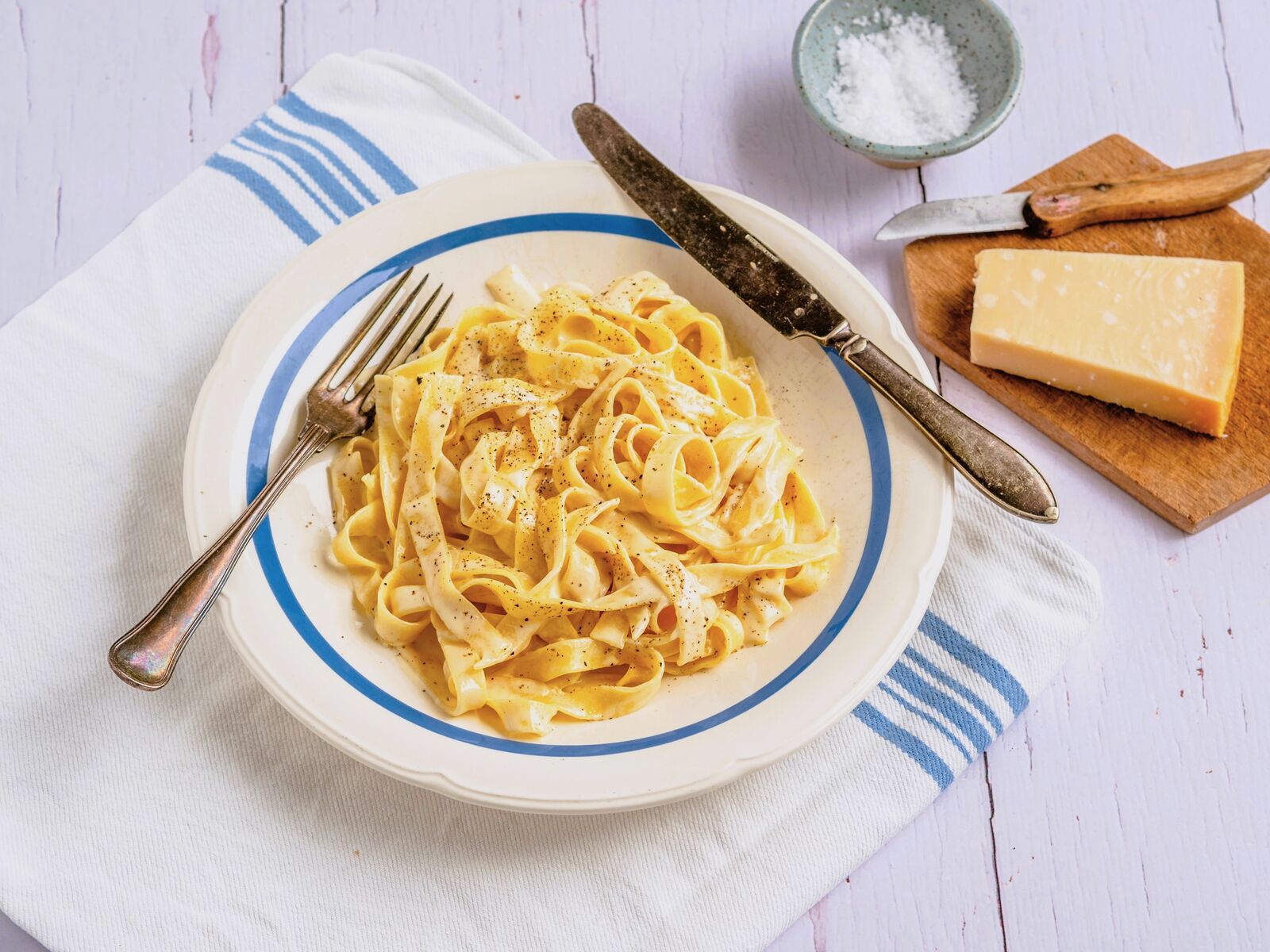 1600x1200 Fettuccine Alfredo
