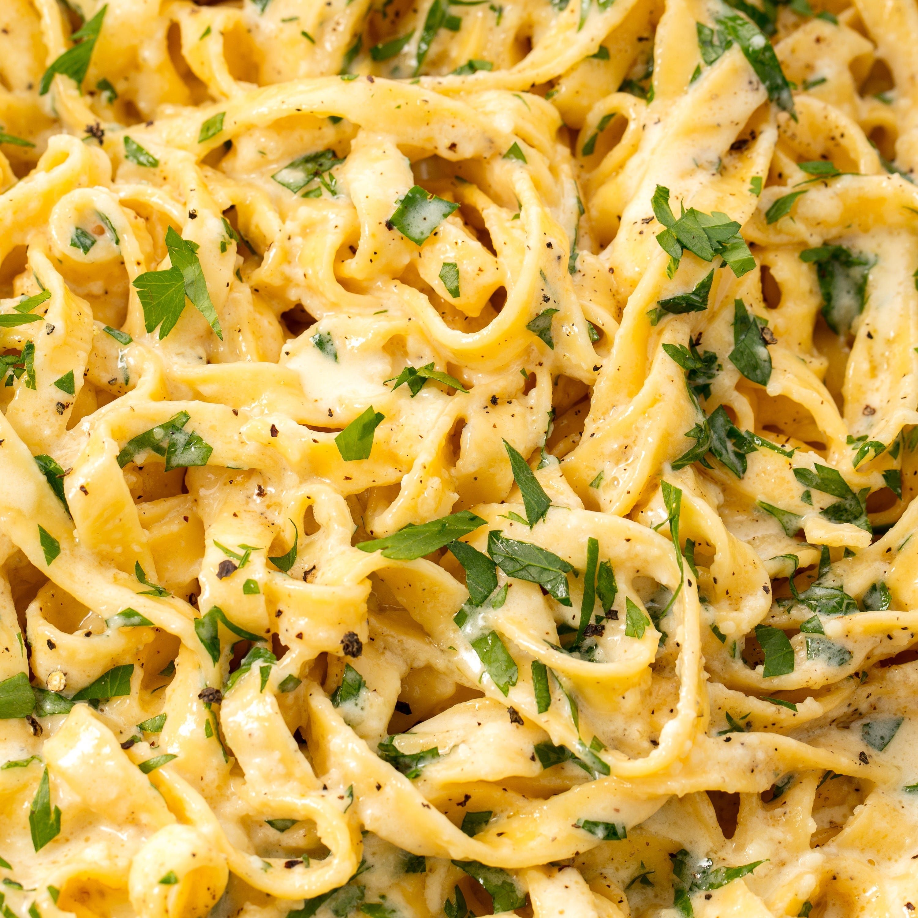 3000x3000 Best Fettuccine Alfredo Recipe to Make Fettuccine Alfredo