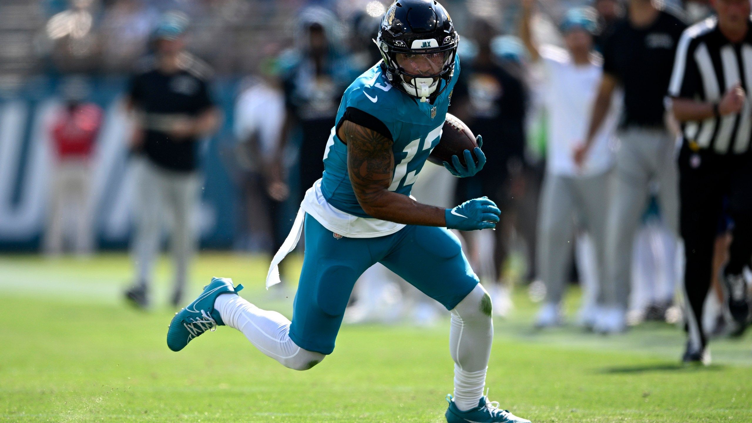 2560x1440 Jaguars agree to trade receiver Christian Kirk to the Texans for a 2026 pick, AP source says