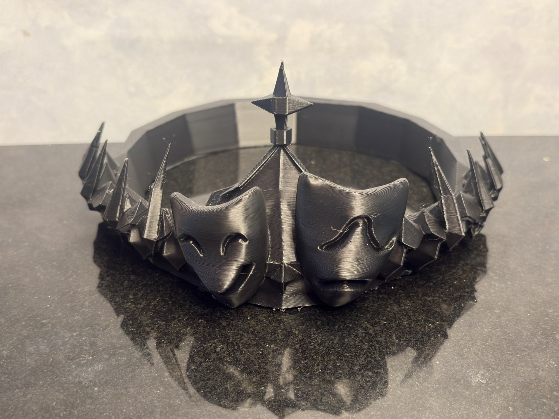 1920x1440 Noli Crown–Forsaken Inspired Cosplay Crown 3D Print Model