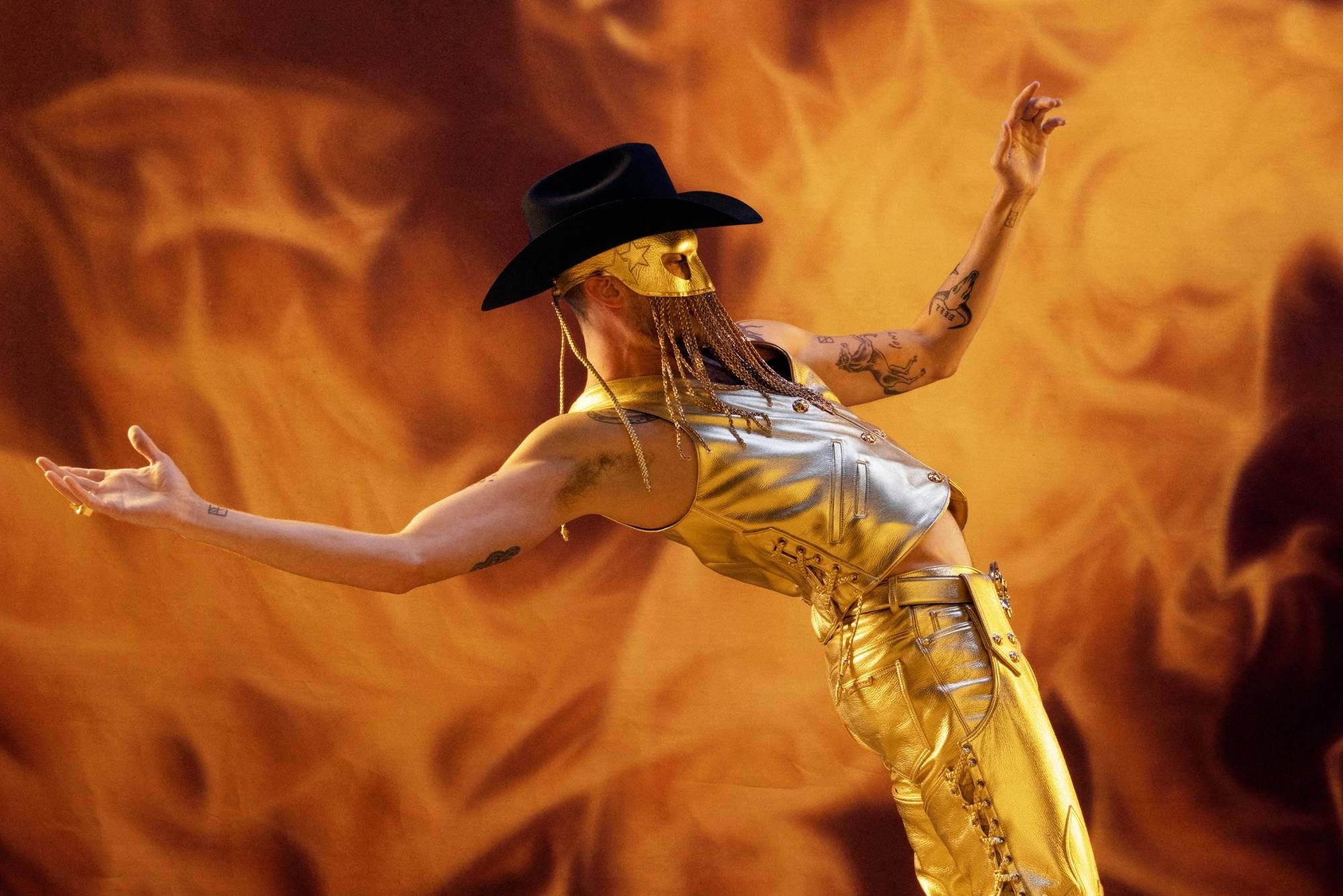 2000x1334 Orville Peck Wallpaper