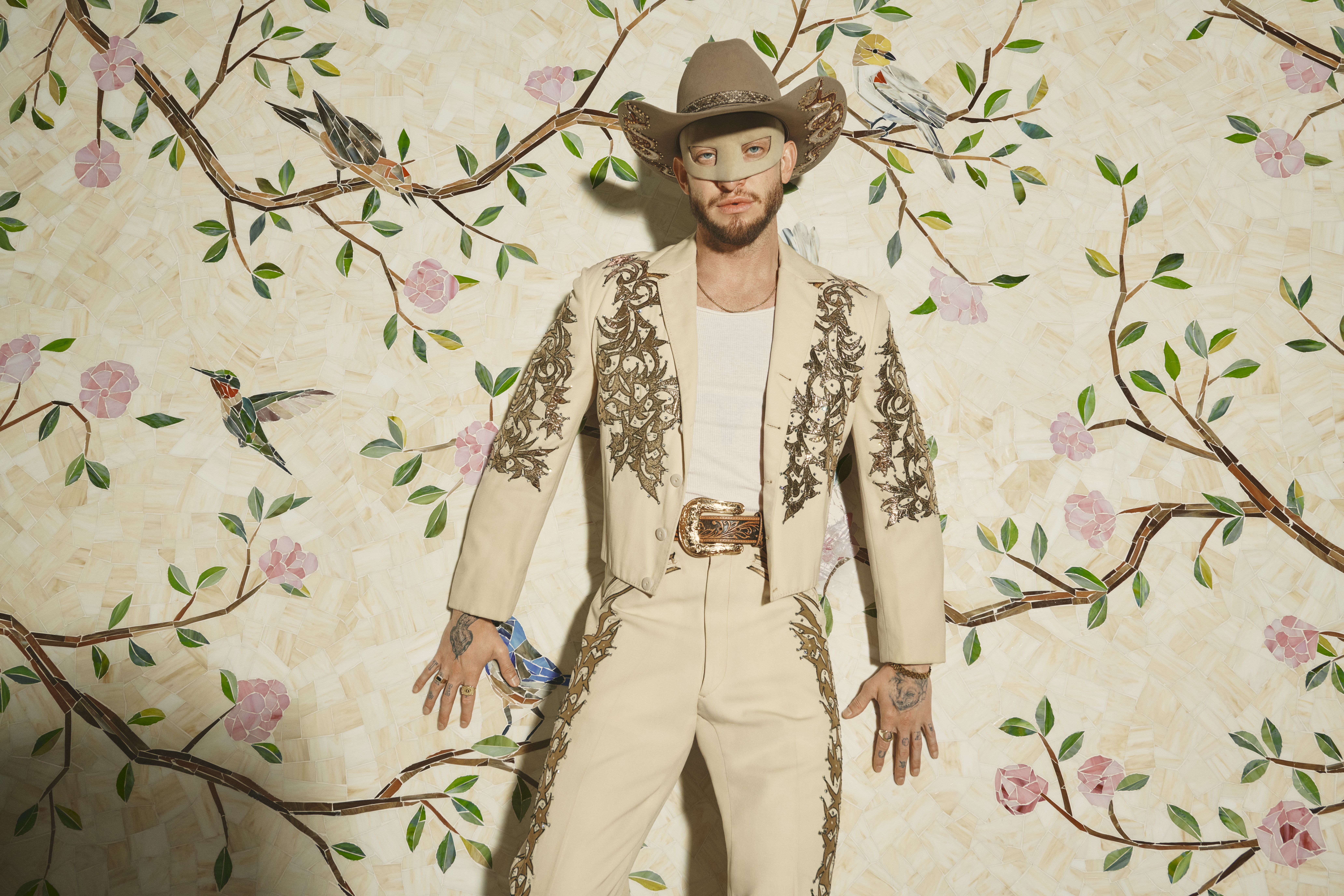 8256x5504 hotel tales with orville peck + w hotels. Schön! Magazine