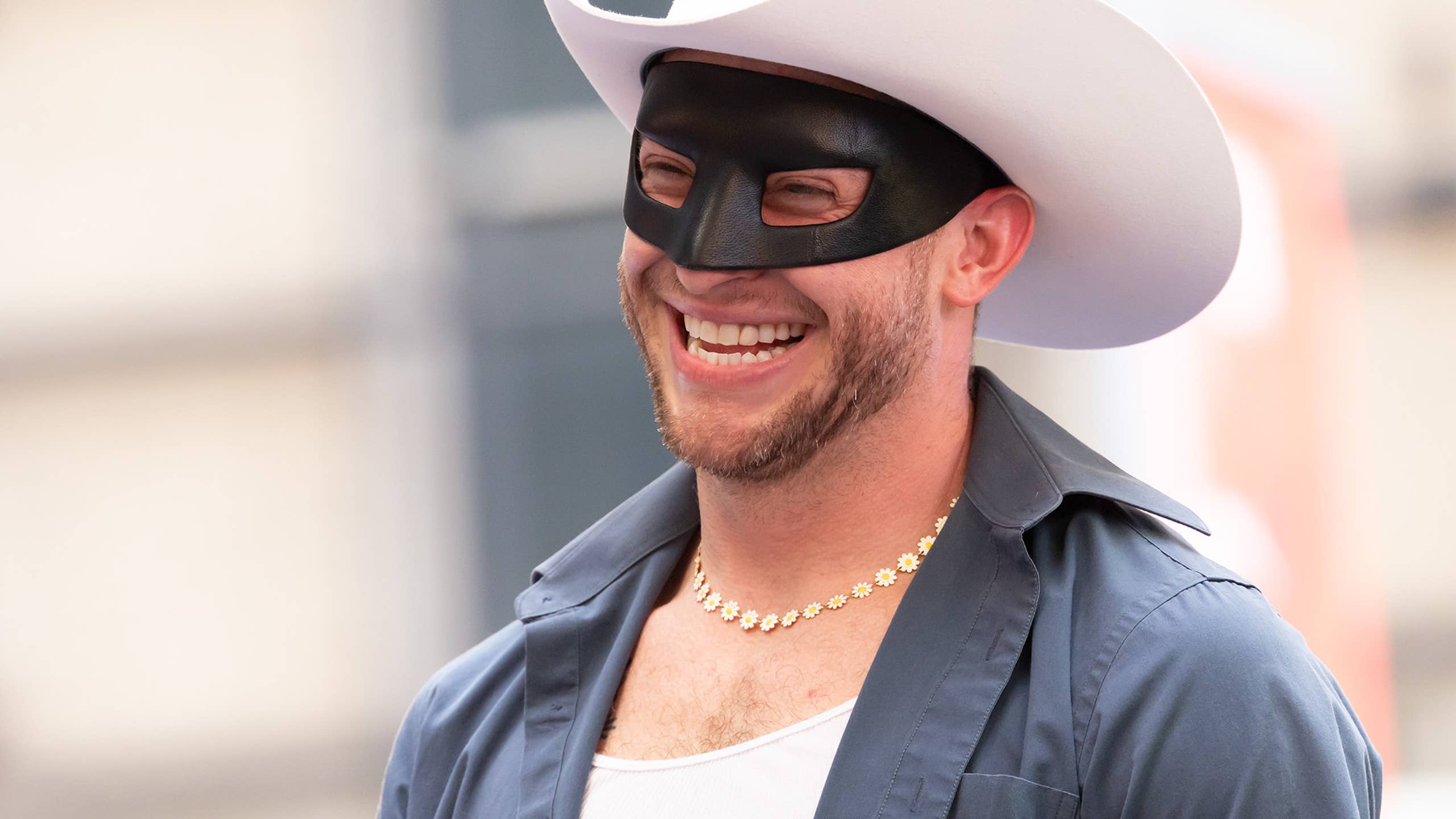2560x1440 Country Star Orville Peck Drops Casey Wasserman's Agency in the Wake of Newly Released Epstein Files