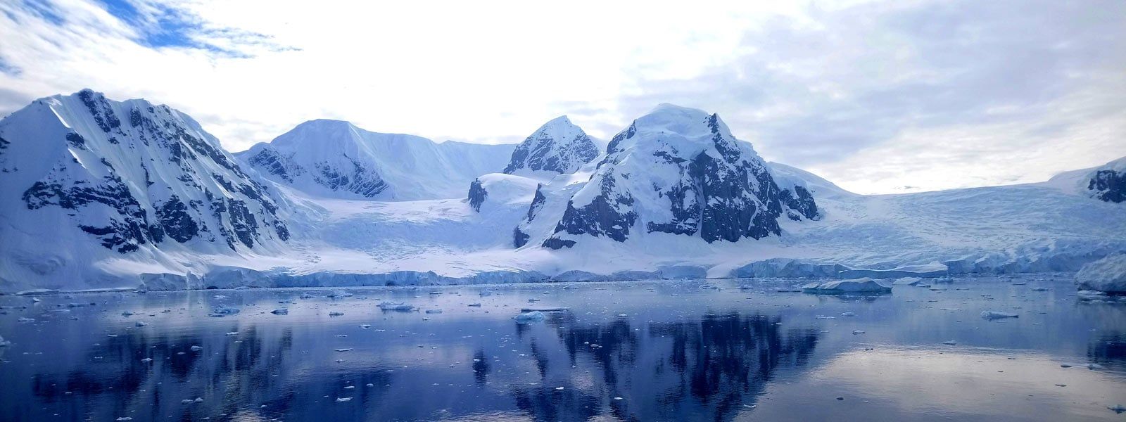 1600x600 Antarctica Through Lens (Sylvia Earle)