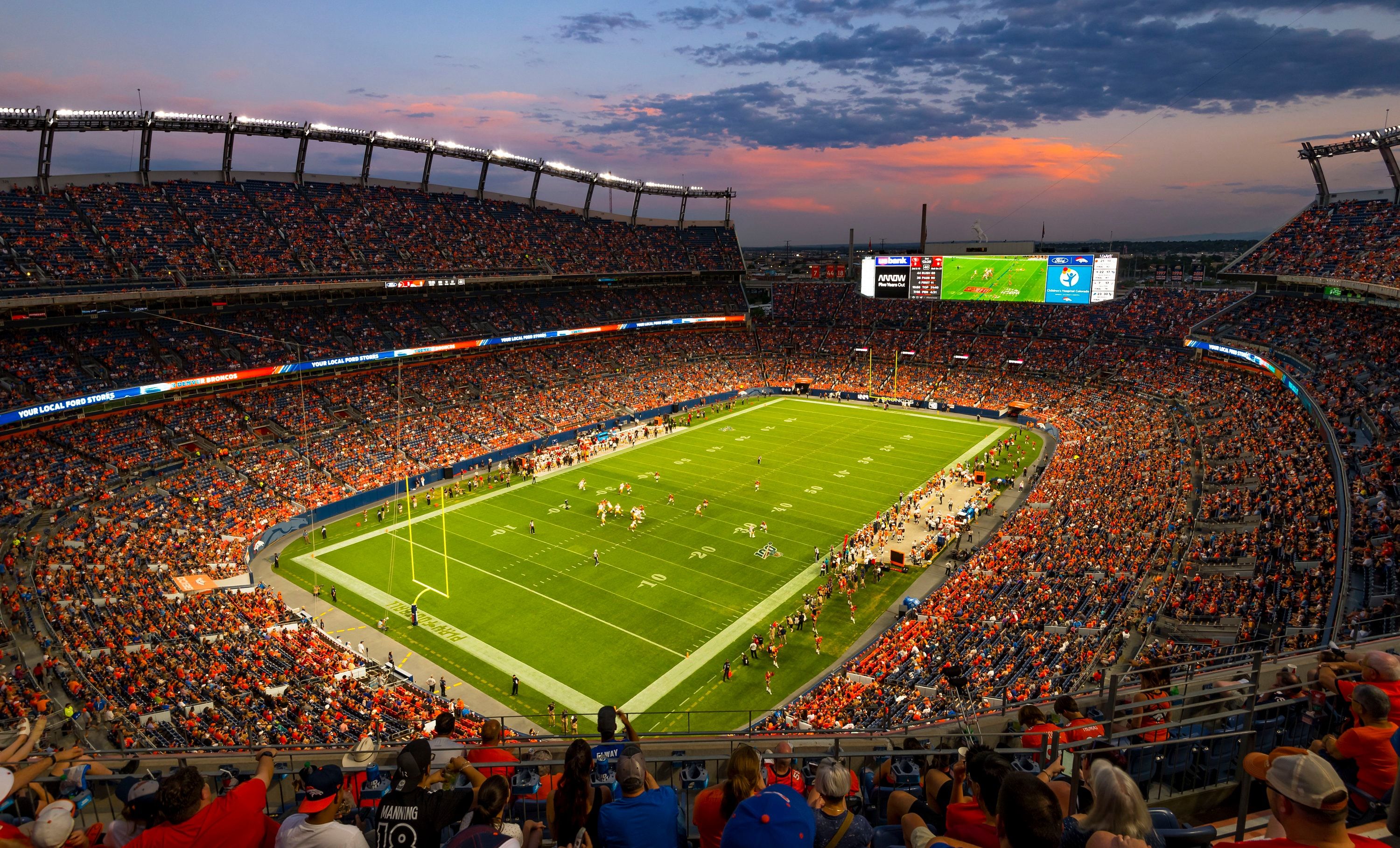 3000x1817 Broncos Stadium at Mile High