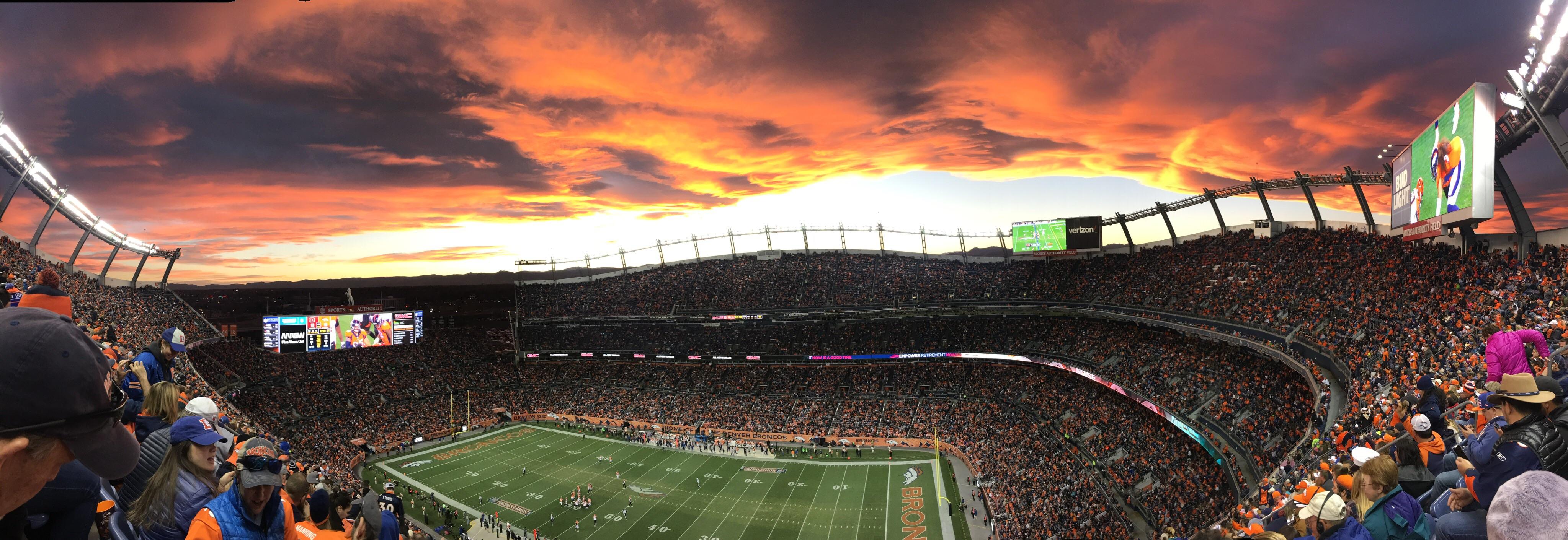4096x1412 A fiery sunset at Mile High