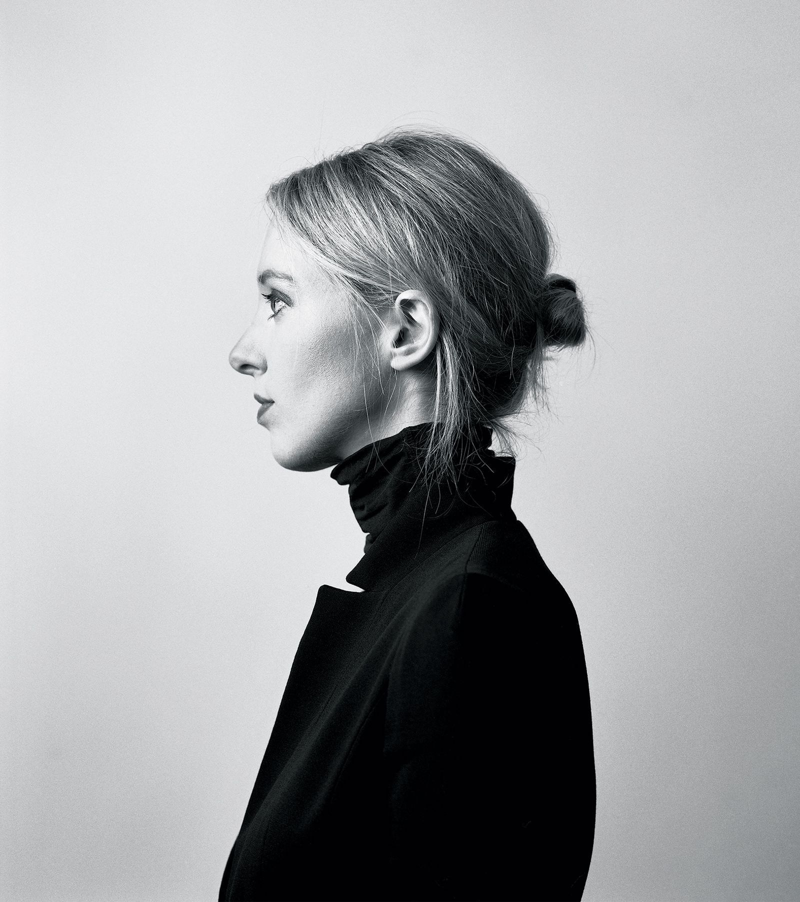 1600x1804 She Never Looks Back”: Inside Elizabeth Holmes's Final Months at Theranos