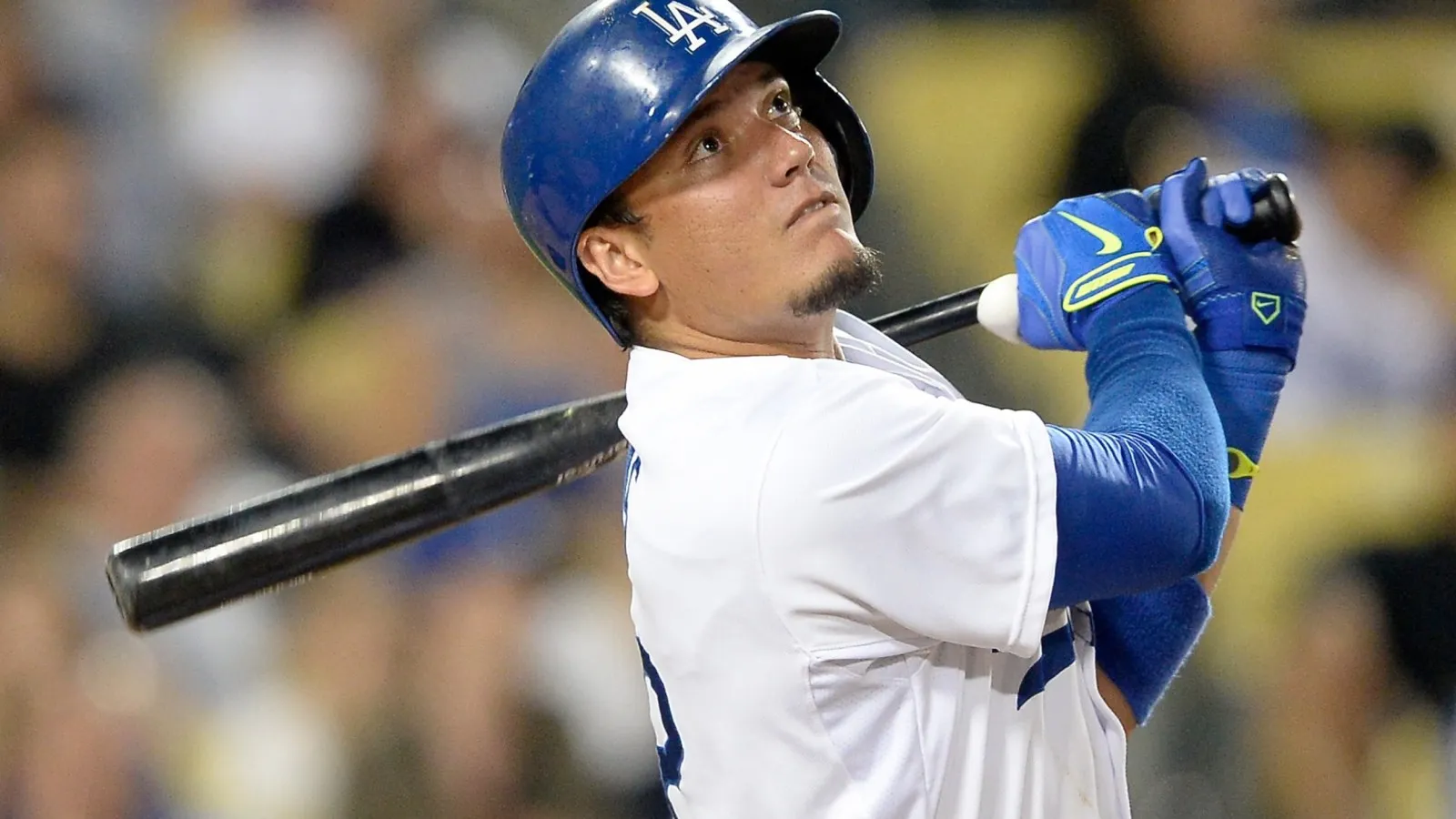 1600x900 Latinos In The US: Dodgers Shortstop Miguel Rojas Talks Journey To Big Leagues, Family And Heritage [EXCLUSIVE]