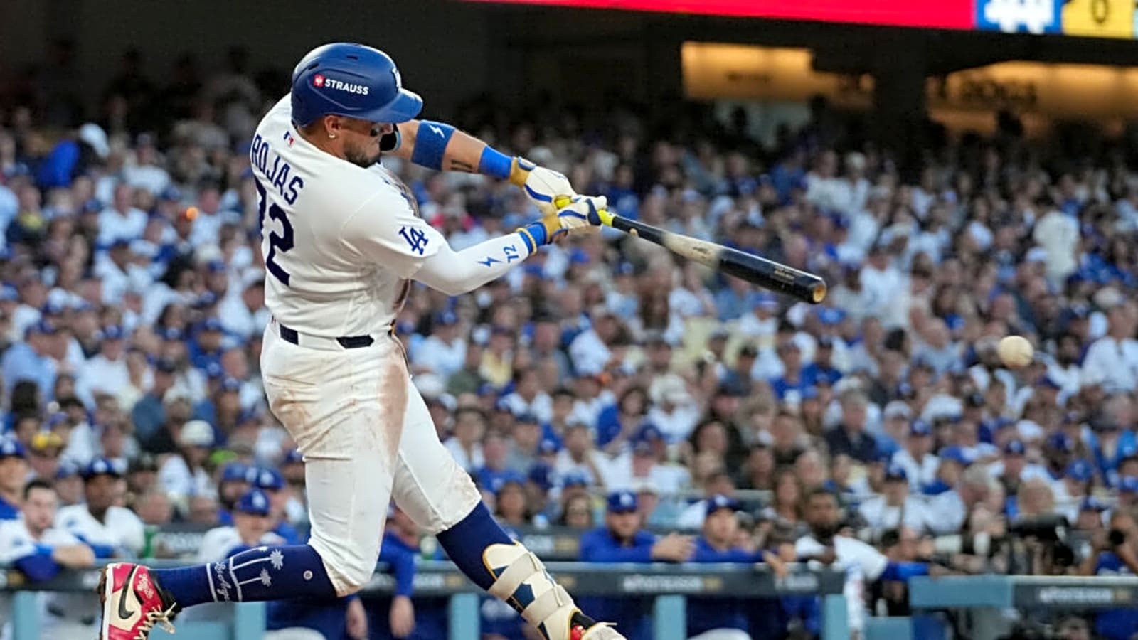 1600x900 Miguel Rojas Announces Retirement After 13 Seasons in Major League Baseball