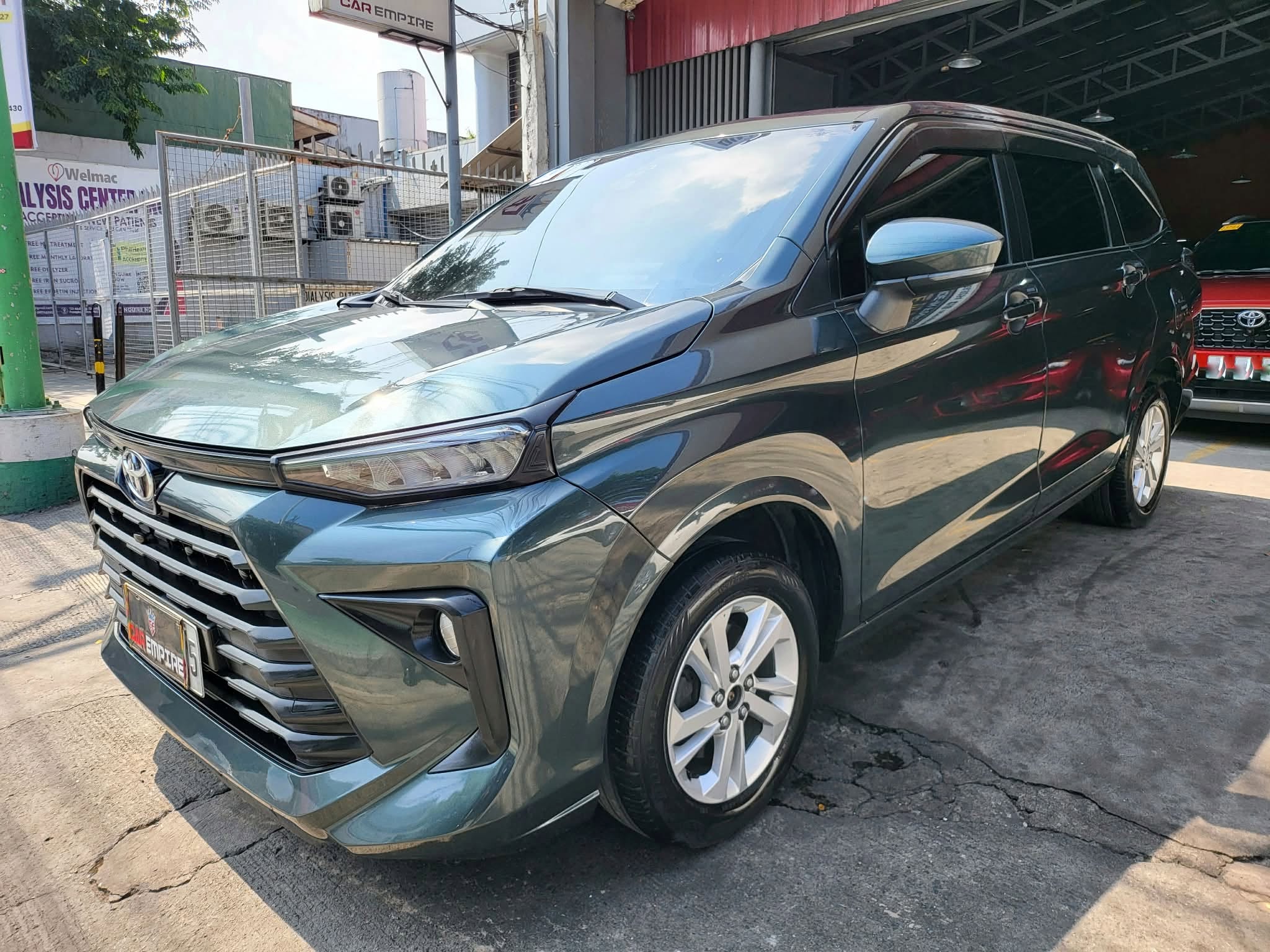 2048x1536 Toyota Avanza 1.3 E 56K KM Shop Maintained A T