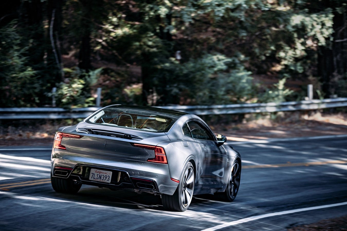 1350x900 Polestar 1 Review