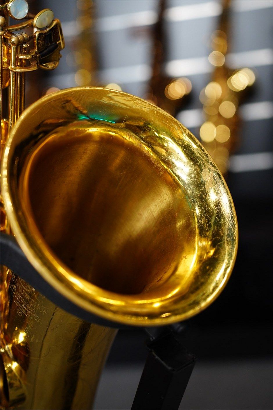 940x1411 SELMER MARK VI