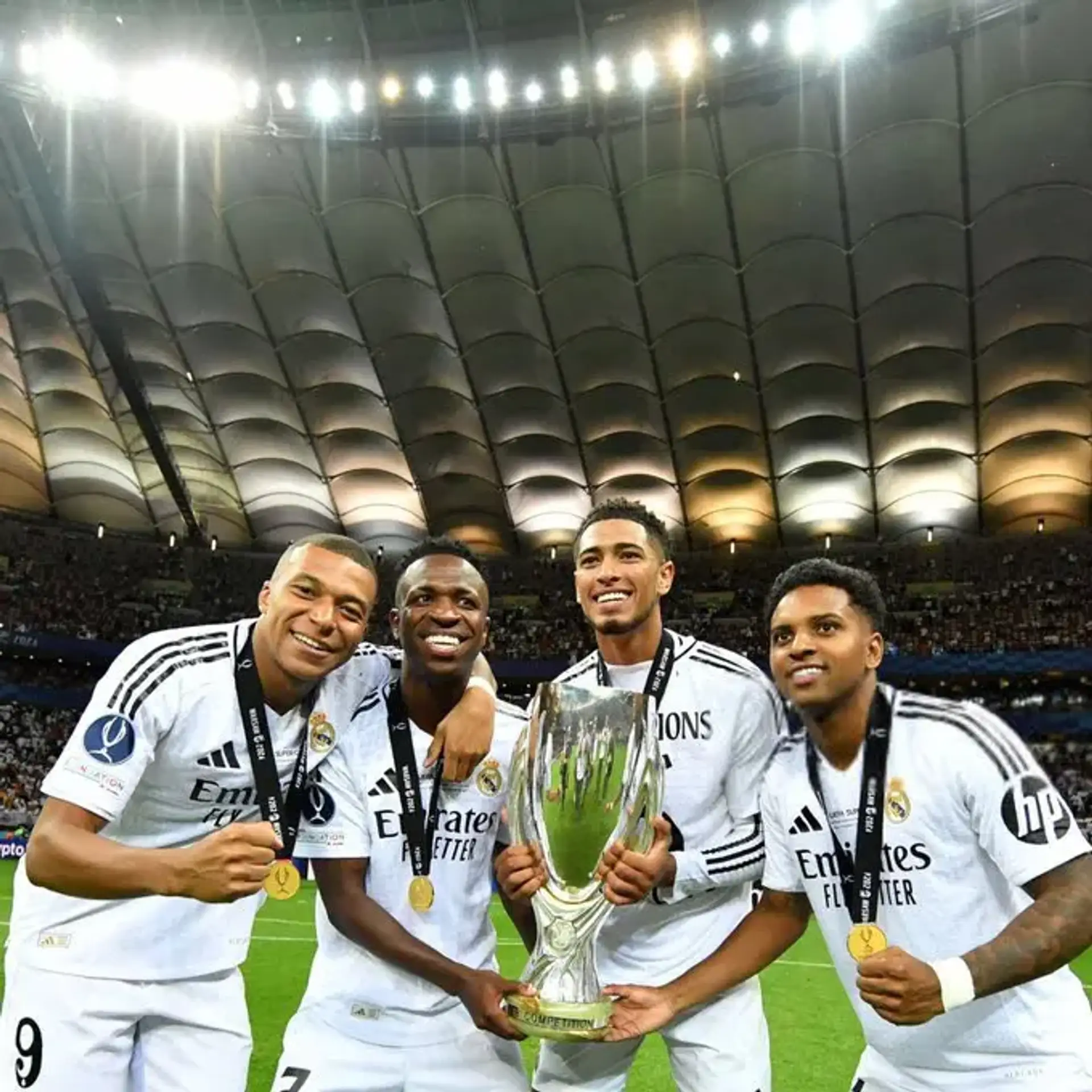 1920x1920 Best image from Real Madrid's UEFA Super Cup win
