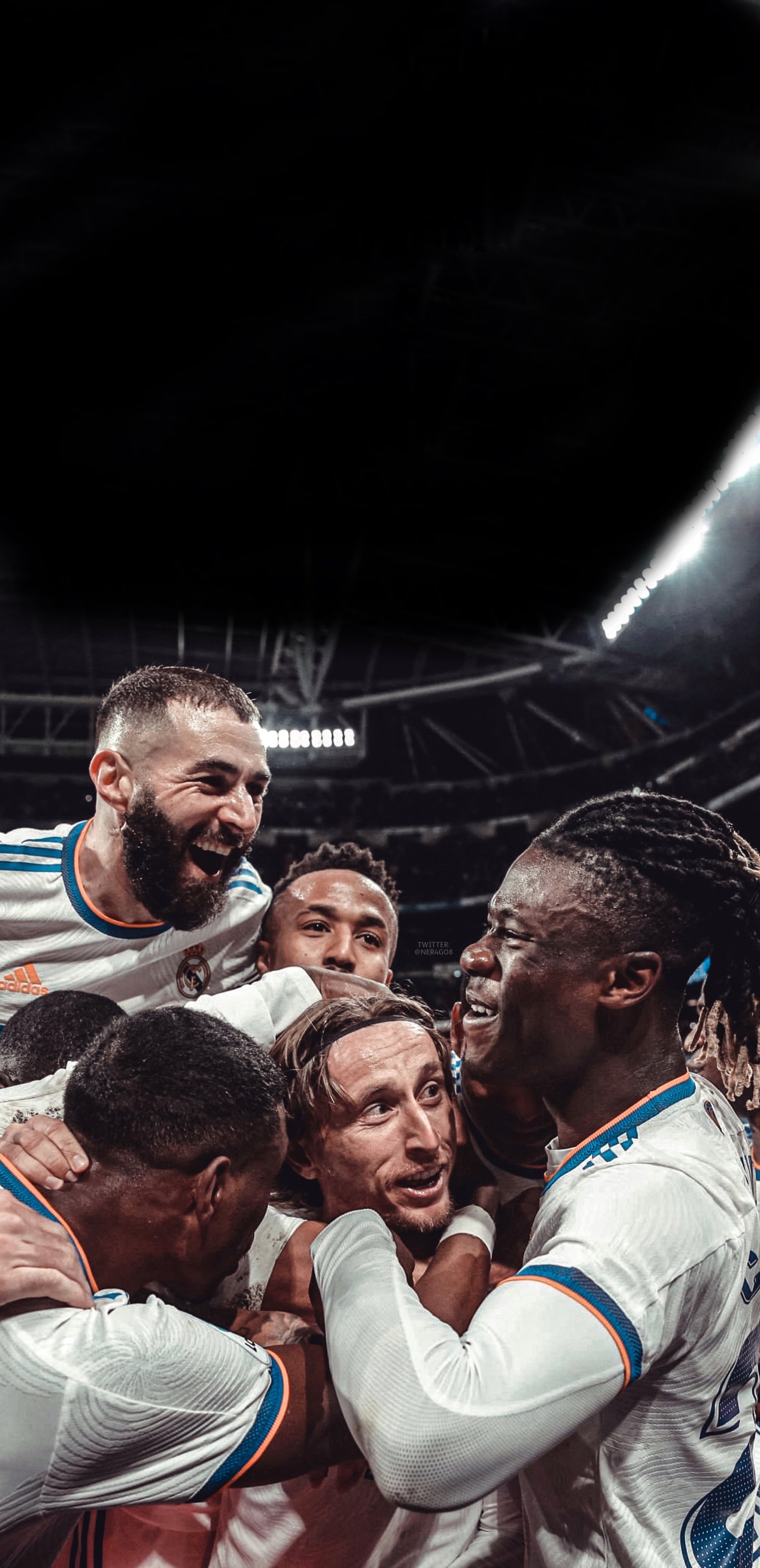 1986x4096 Wallpaper from the latest match