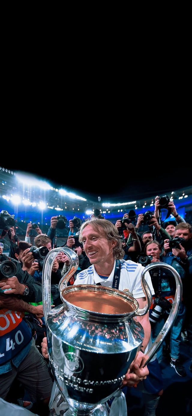 640x1386 Wallpaper material Modric