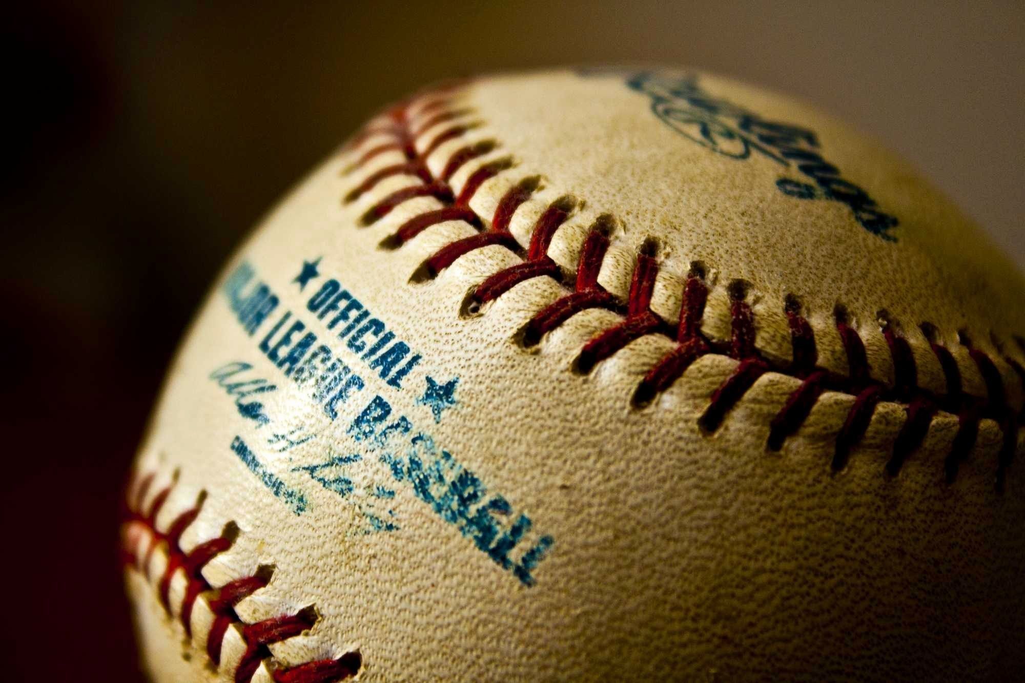 2000x1333 Major League Baseball Wallpaper