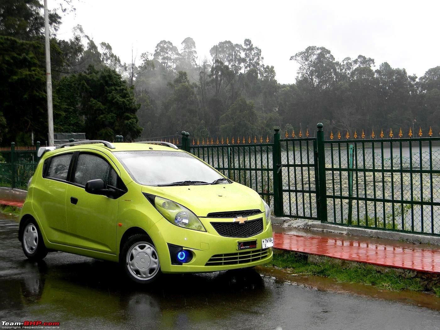 1400x1050 Cocktail Green Chevrolet Beat Petrol Kms Review