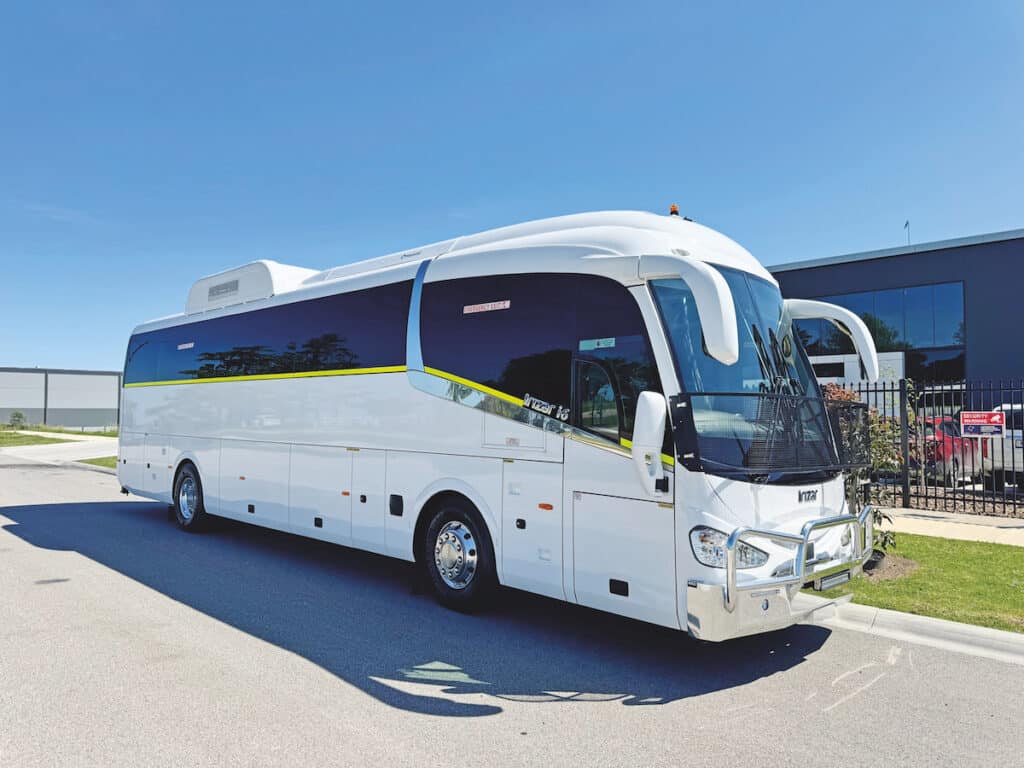 1024x768 New Scania Irizar hybrid bus the perfect electric alternative