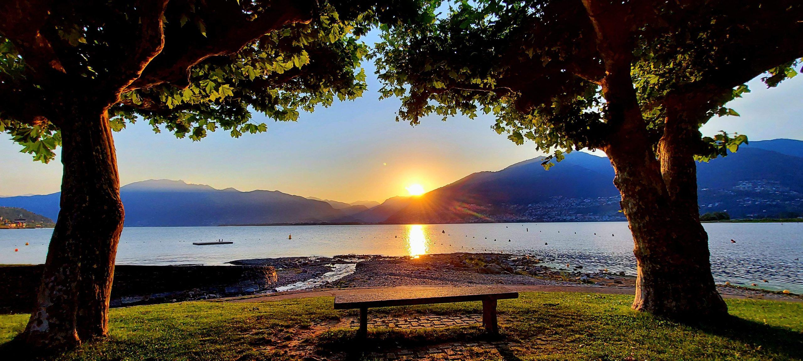 2560x1152 Ticino sights I Highlights on Lake Maggiore