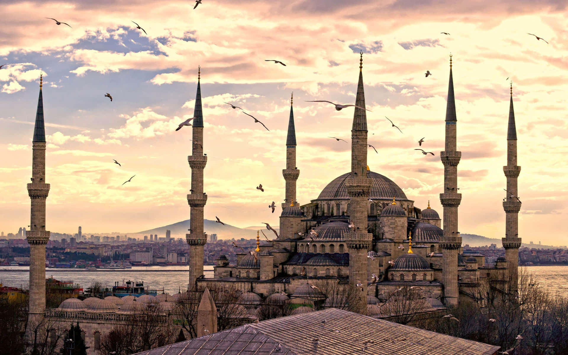 1920x1200 Turkish Wallpaper